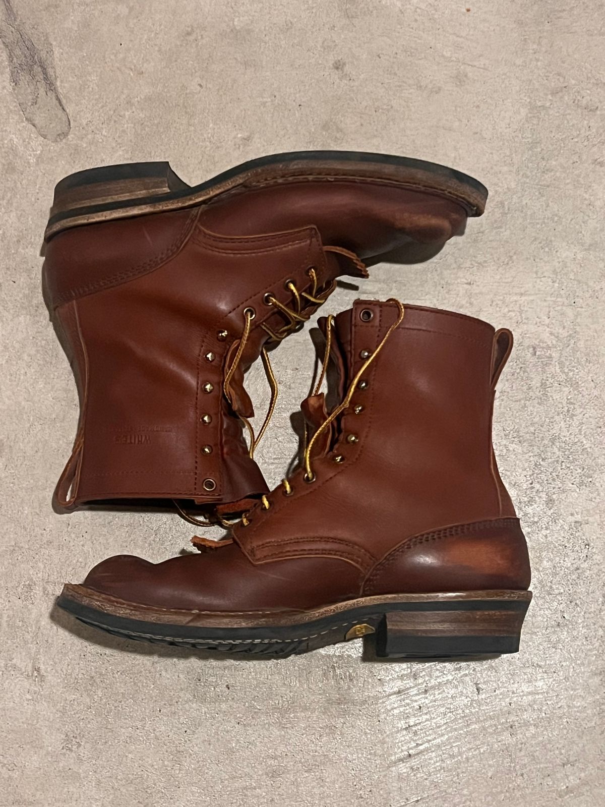 Photo by zenniszarkov on February 4, 2026 of the White's Farmer/Rancher in Seidel Red Dog Oil Tan.