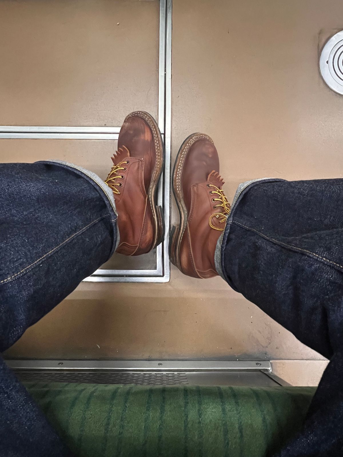 Photo by zenniszarkov on February 13, 2026 of the White's Farmer/Rancher in Seidel Red Dog Oil Tan.