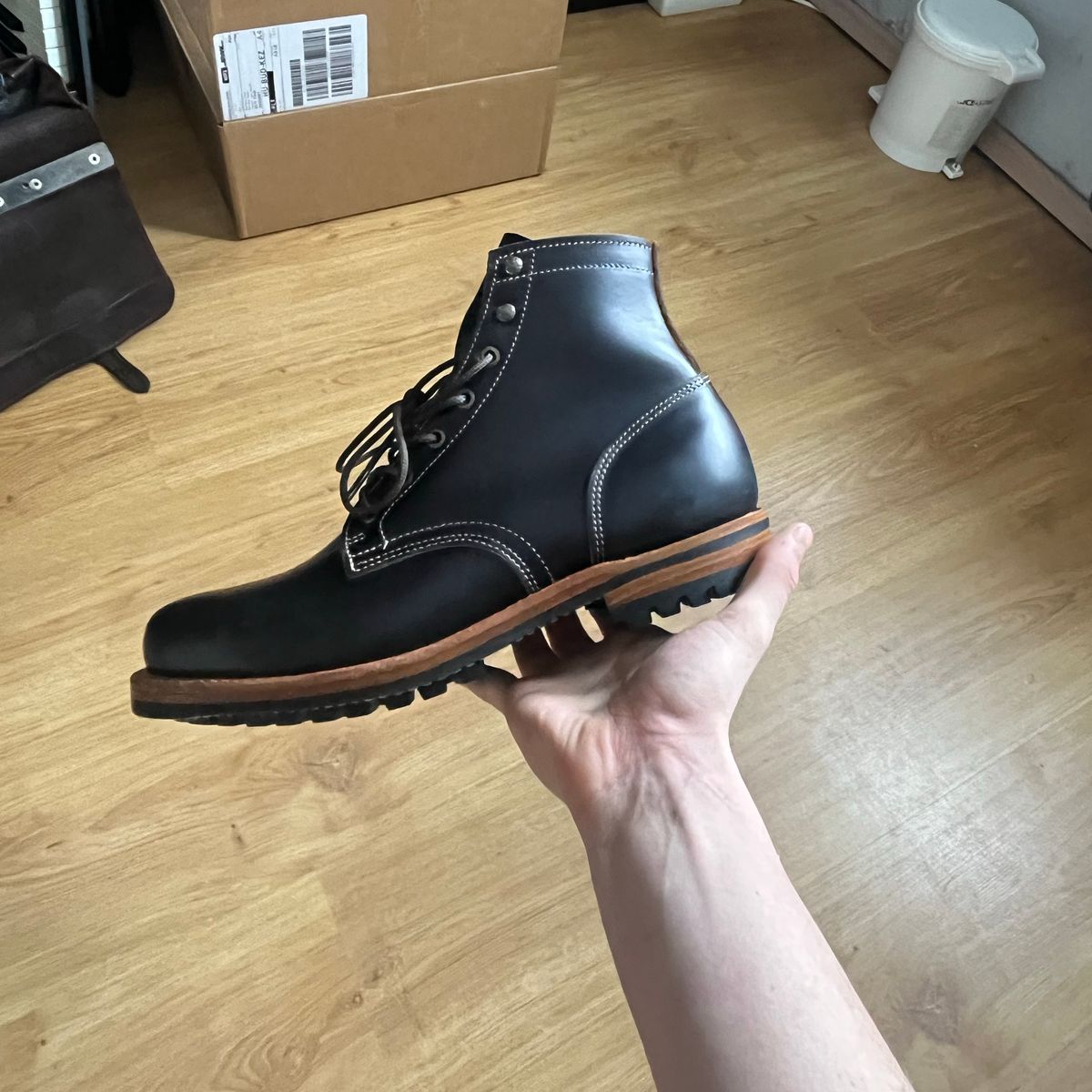 Photo by ambulambu on January 13, 2026 of the Truman Plain Toe Boot in Seidel Charcoal Double Shot.