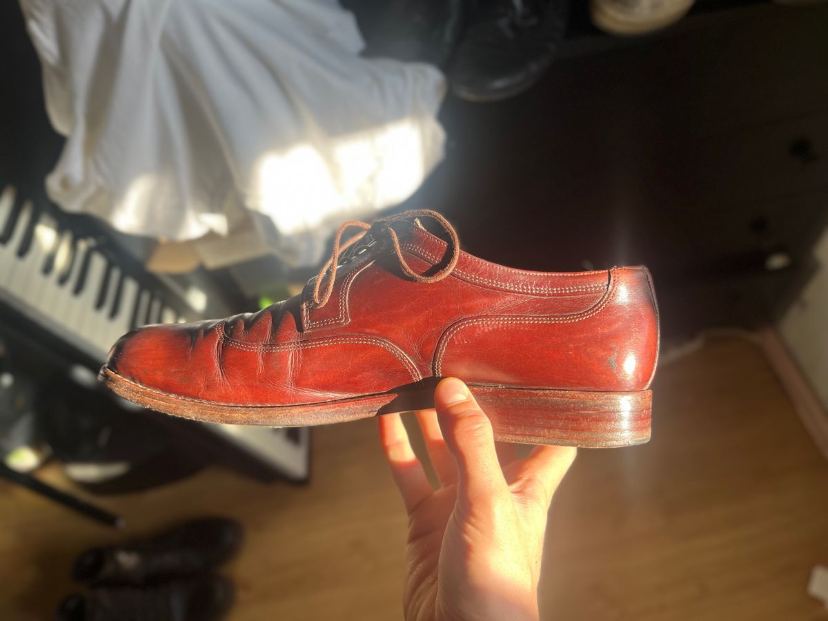 Photo by ambulambu on June 22, 2026 of the Ludwig Reiter Square Toe Derby in Unknown Natural Veg Tan.