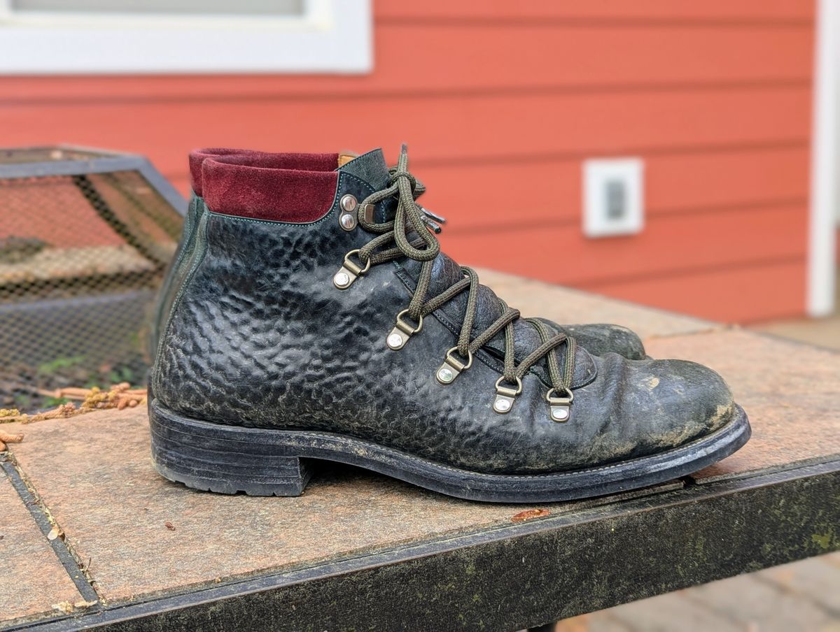 Photo by ArnoShoes on April 9, 2026 of the Arno Hiker in Conceria Cloe Dark Green Reverse Culatta.