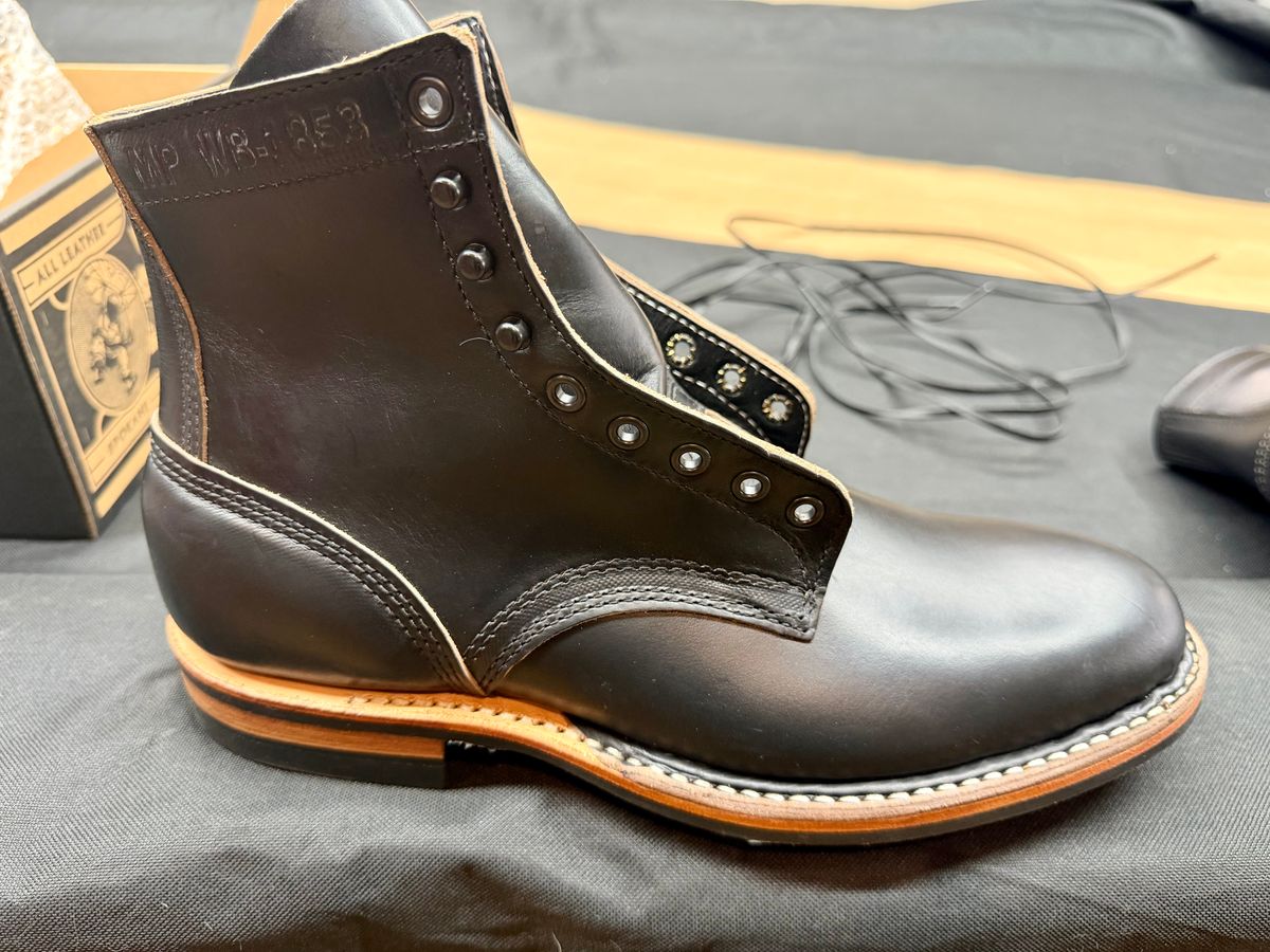 Photo by Yogi510 on December 23, 2025 of the White's MP-Sherman Plain Toe in Horween Black Chromexcel.
