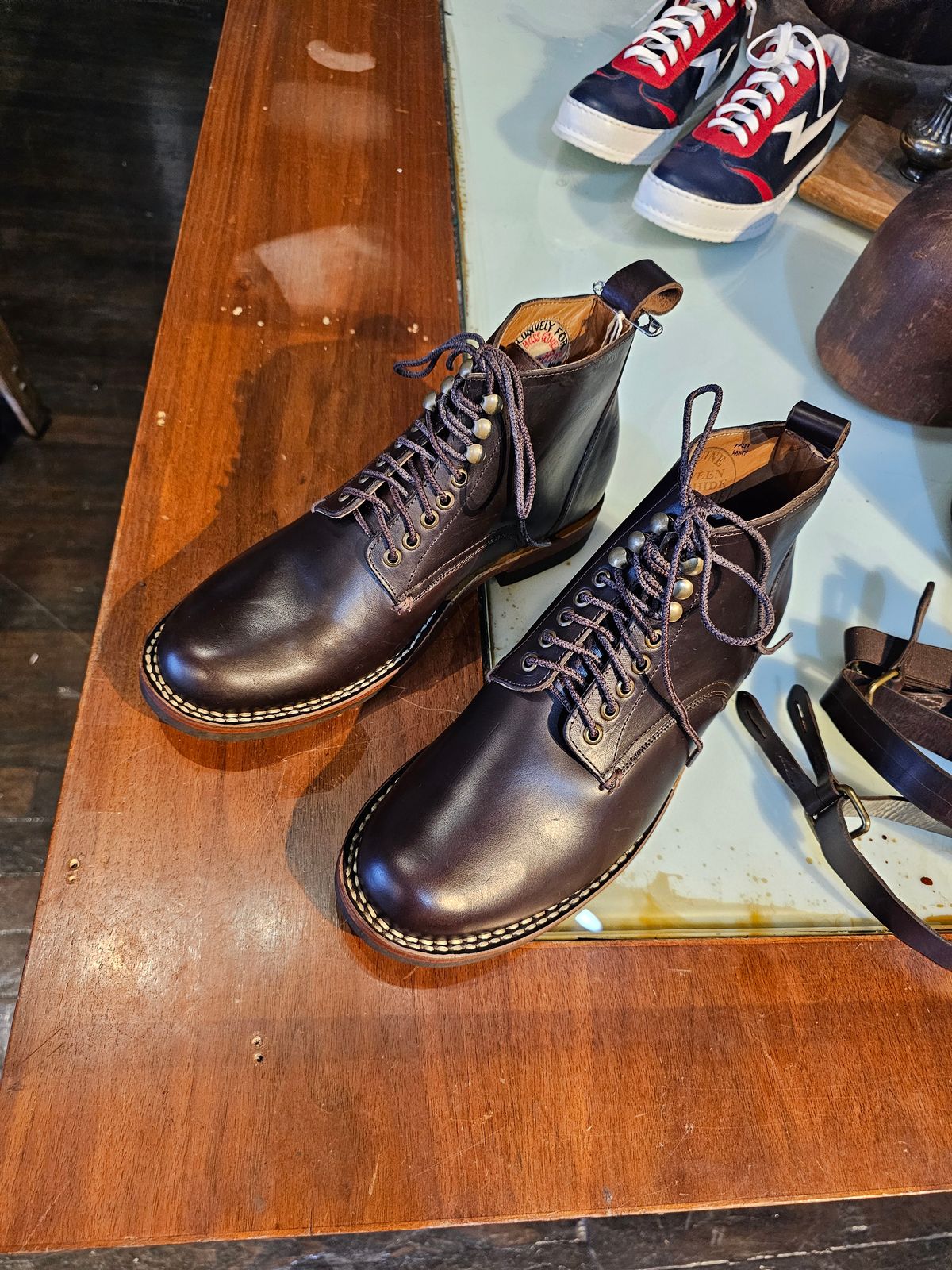 Photo by LeeRoss on October 29, 2024 of the Al's Attire Hand Made Type 1 Service Boot in Horween Brown Chromexcel Horsehide.