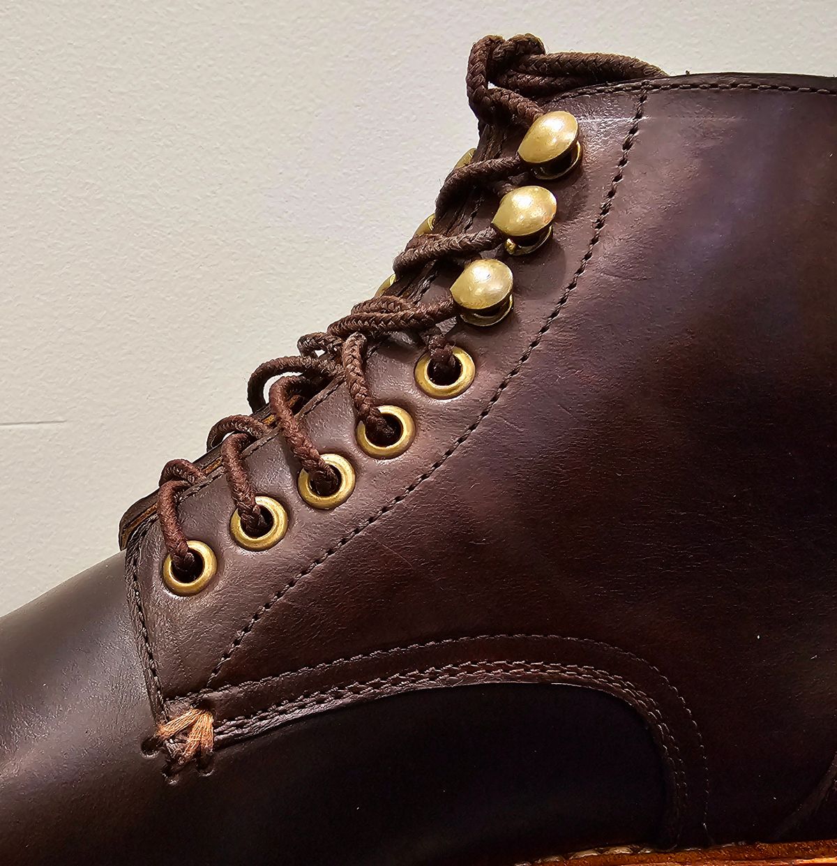 Photo by LeeRoss on October 30, 2024 of the Al's Attire Hand Made Type 1 Service Boot in Horween Brown Chromexcel Horsehide.