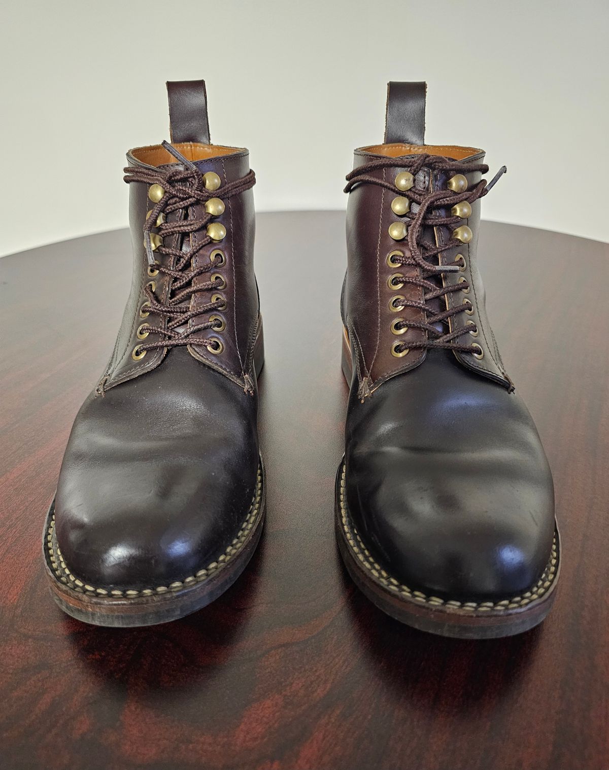 Photo by LeeRoss on December 5, 2024 of the Al's Attire Hand Made Type 1 Service Boot in Horween Brown Chromexcel Horsehide.