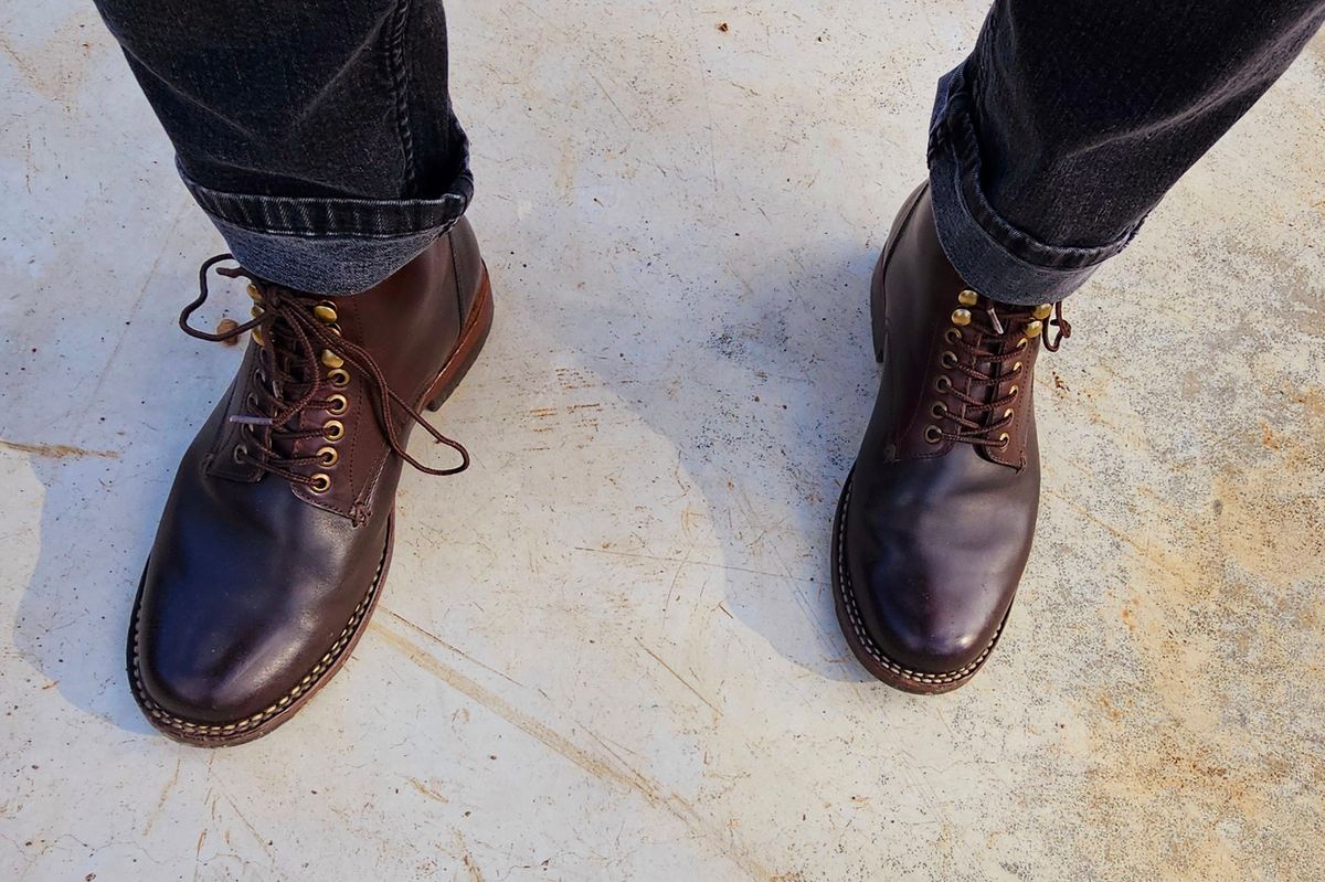 Photo by LeeRoss on December 5, 2024 of the Al's Attire Hand Made Type 1 Service Boot in Horween Brown Chromexcel Horsehide.