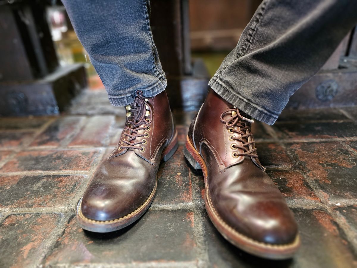 Photo by LeeRoss on December 8, 2024 of the Al's Attire Hand Made Type 1 Service Boot in Horween Brown Chromexcel Horsehide.