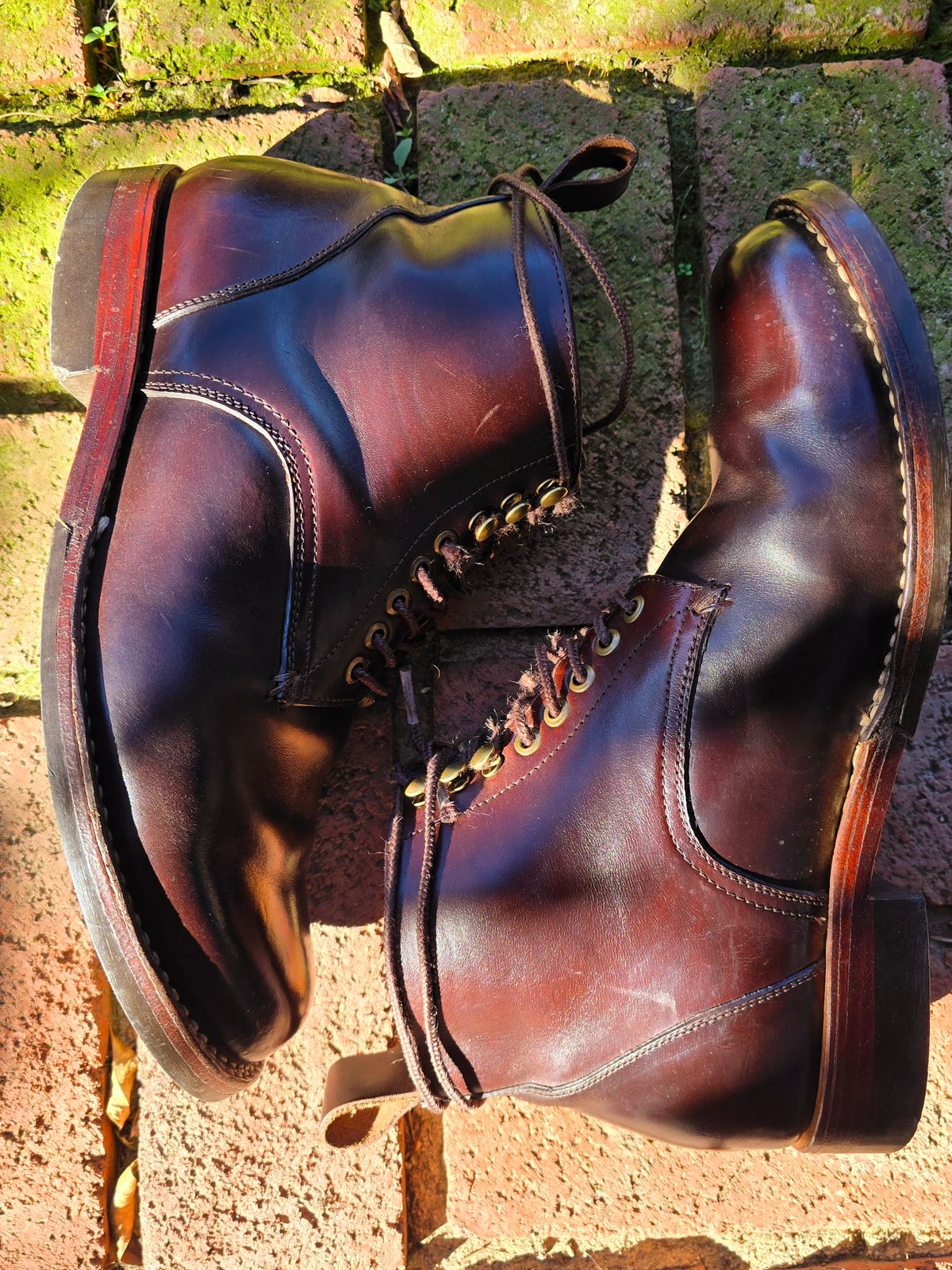 Photo by LeeRoss on March 1, 2025 of the Al's Attire Hand Made Type 1 Service Boot in Horween Brown Chromexcel Horsehide.