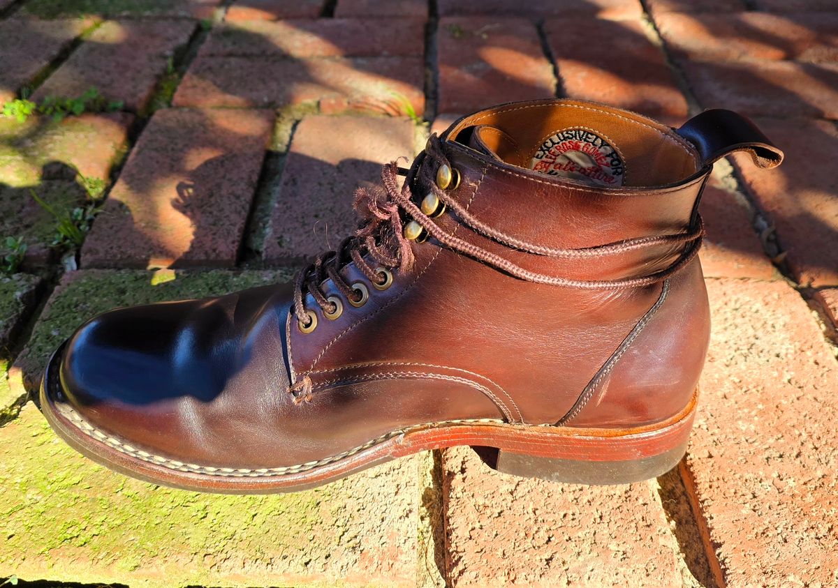 Photo by LeeRoss on March 1, 2025 of the Al's Attire Hand Made Type 1 Service Boot in Horween Brown Chromexcel Horsehide.