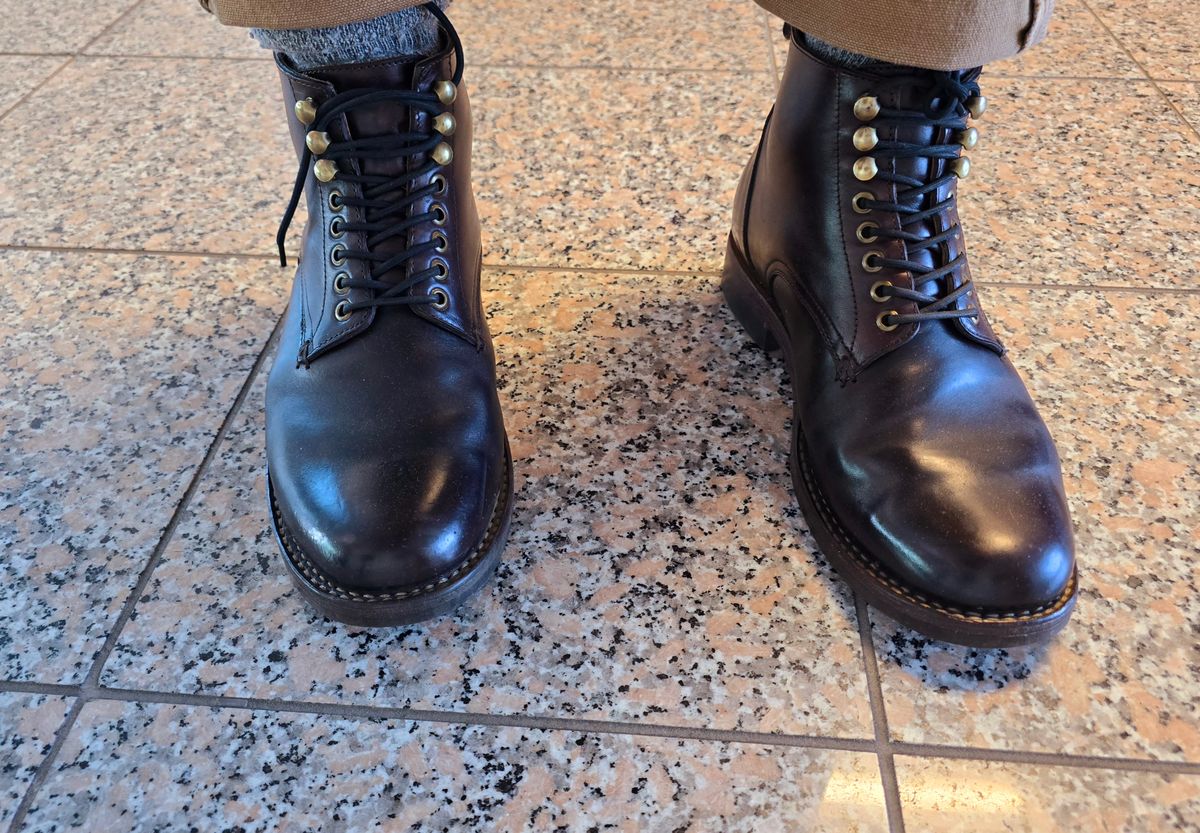 Photo by LeeRoss on March 11, 2025 of the Al's Attire Hand Made Type 1 Service Boot in Horween Brown Chromexcel Horsehide.