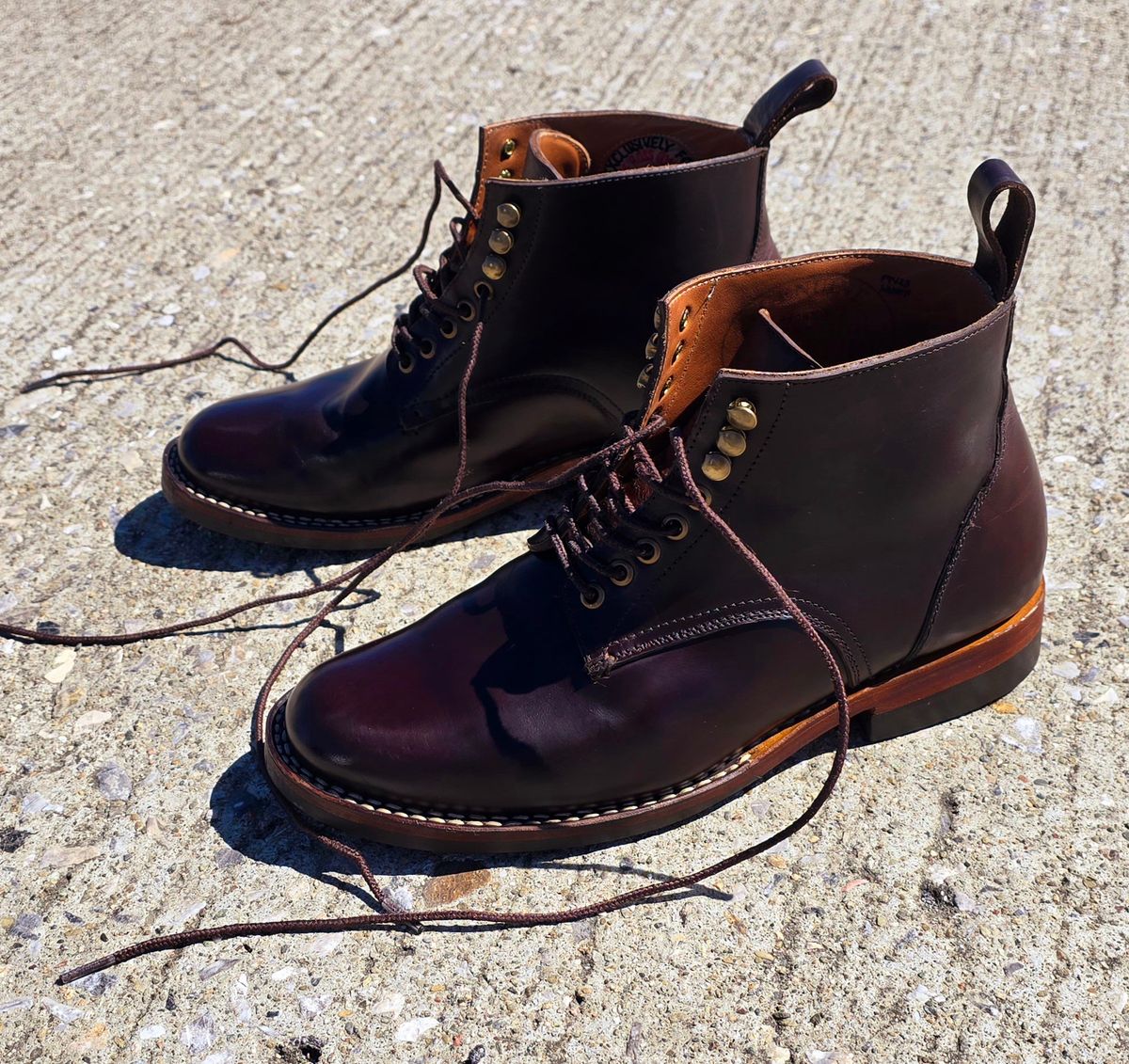 Photo by LeeRoss on March 13, 2025 of the Al's Attire Hand Made Type 1 Service Boot in Horween Brown Chromexcel Horsehide.
