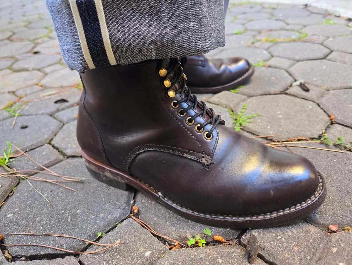 Photo by LeeRoss on March 18, 2025 of the Al's Attire Hand Made Type 1 Service Boot in Horween Brown Chromexcel Horsehide.