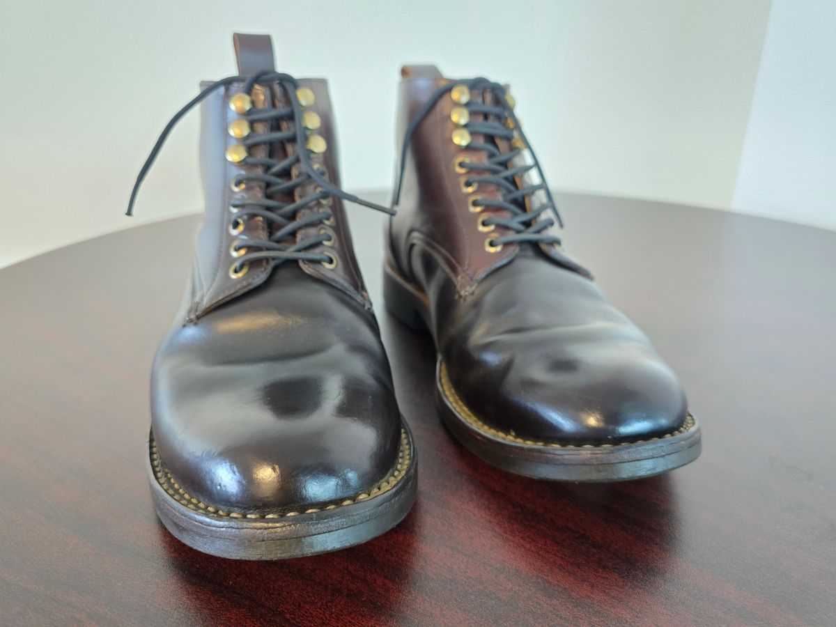 Photo by LeeRoss on March 25, 2025 of the Al's Attire Hand Made Type 1 Service Boot in Horween Brown Chromexcel Horsehide.