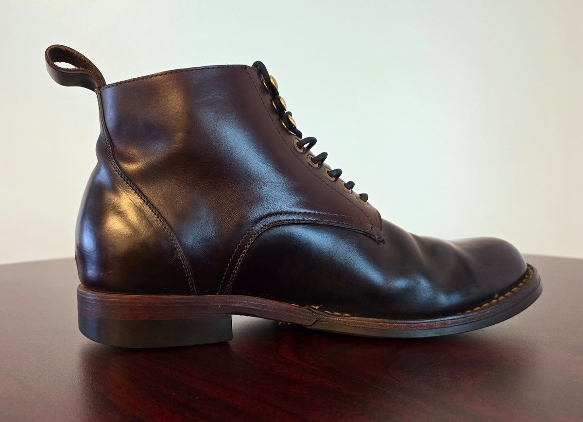Photo by LeeRoss on April 1, 2025 of the Al's Attire Hand Made Type 1 Service Boot in Horween Brown Chromexcel Horsehide.