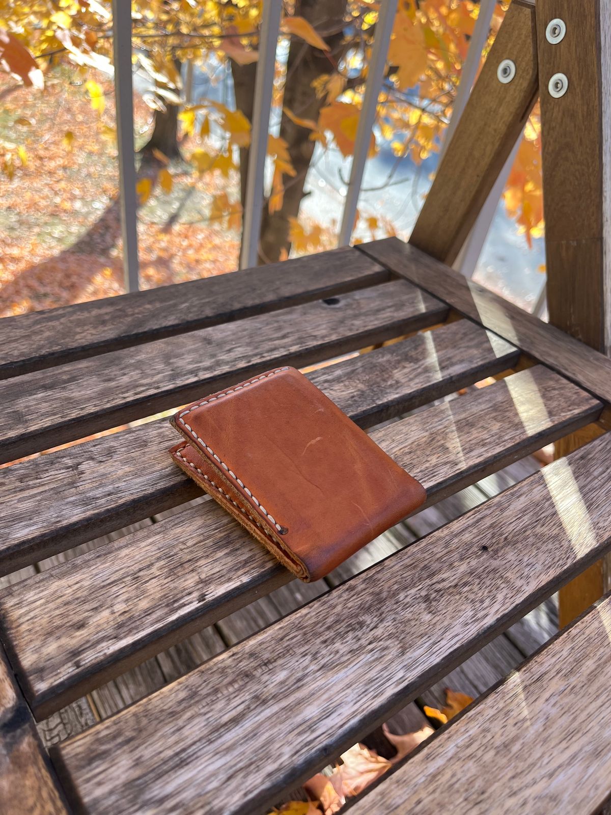 Photo by nitrocelluloseballoon on November 3, 2025 of the Self-Made Bifold Wallet in English Bridle Tan.