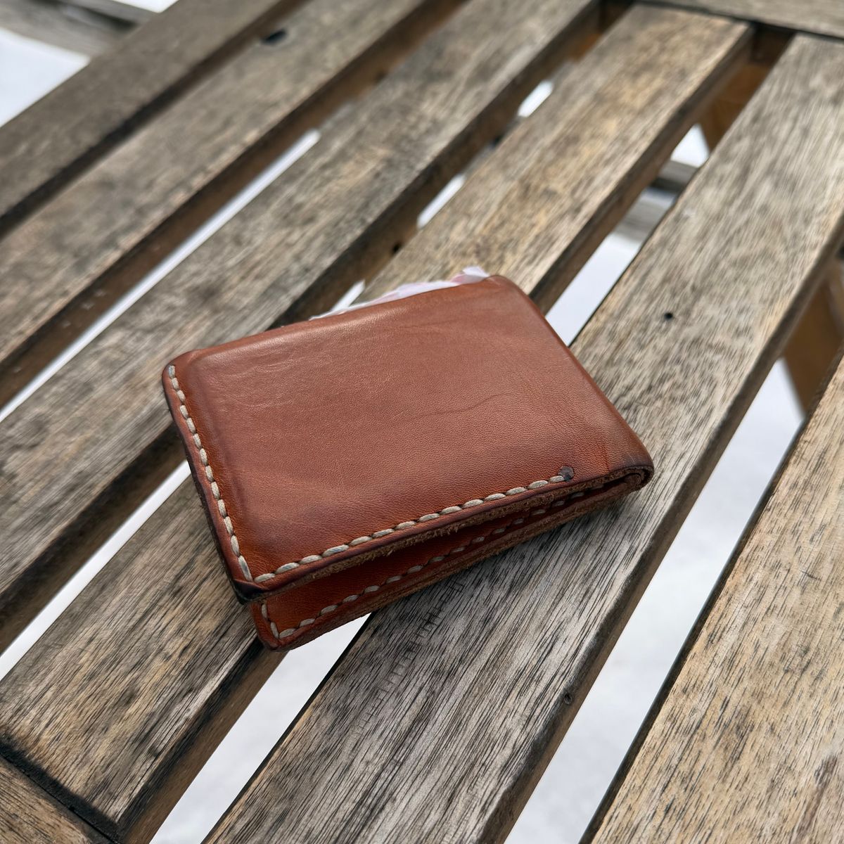 Photo by nitrocelluloseballoon on February 4, 2026 of the Self-Made Bifold Wallet in English Bridle Tan.