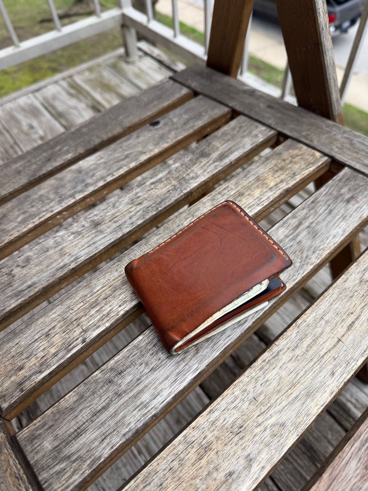 Photo by nitrocelluloseballoon on April 5, 2026 of the Self-Made Bifold Wallet in English Bridle Tan.