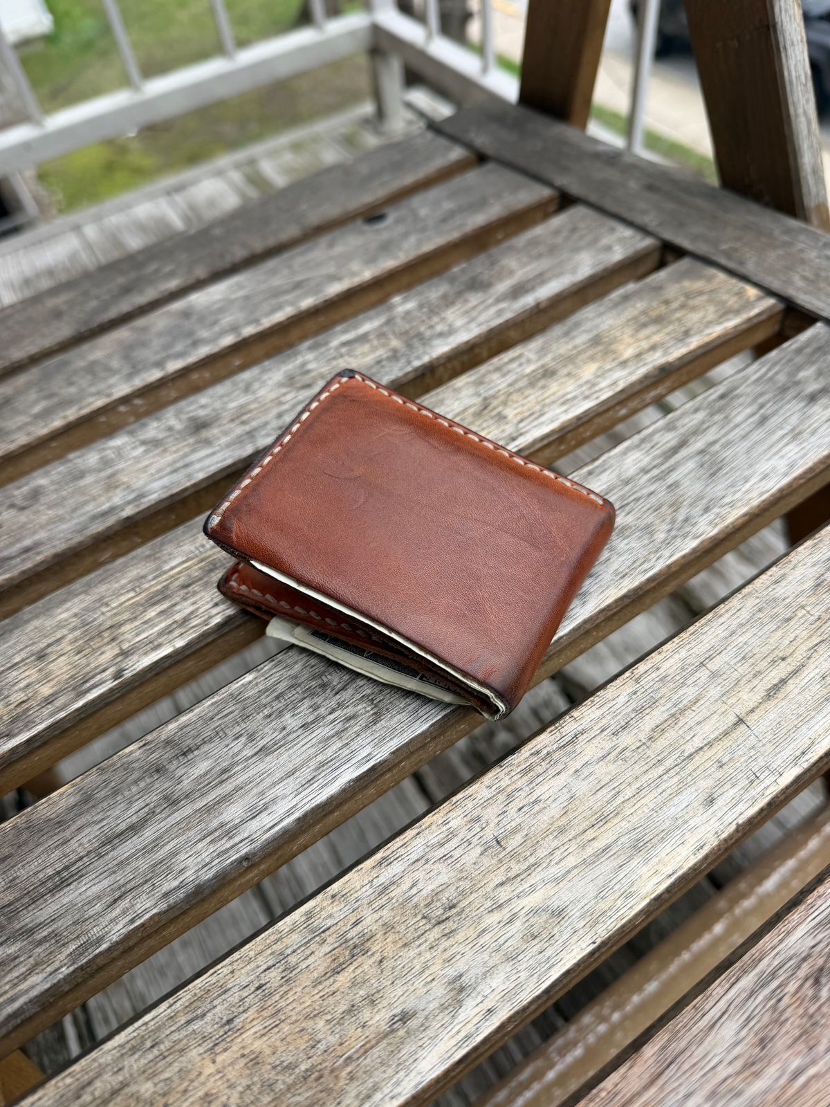 Photo by nitrocelluloseballoon on April 5, 2026 of the Self-Made Bifold Wallet in English Bridle Tan.