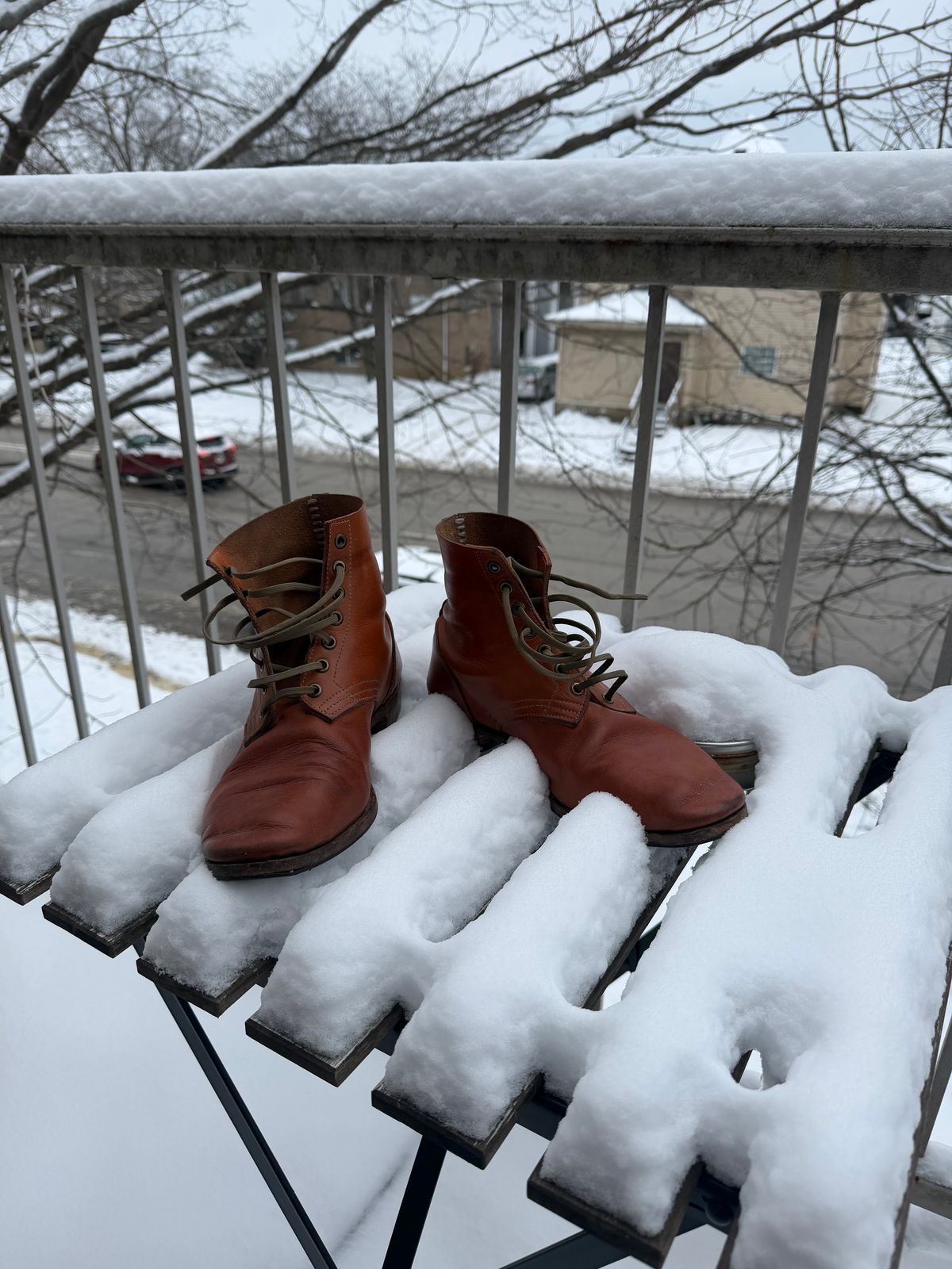 Photo by nitrocelluloseballoon on December 2, 2025 of the Self-Made Light Duty Boondockers in Horween English Tan Essex.