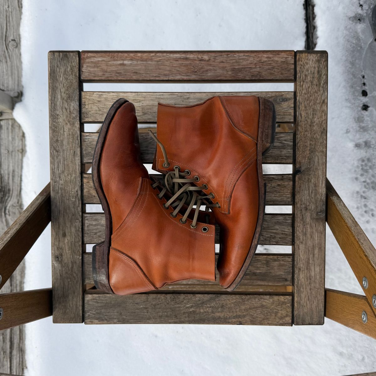 Photo by nitrocelluloseballoon on February 4, 2026 of the Self-Made Light Duty Boondockers in Horween English Tan Essex.