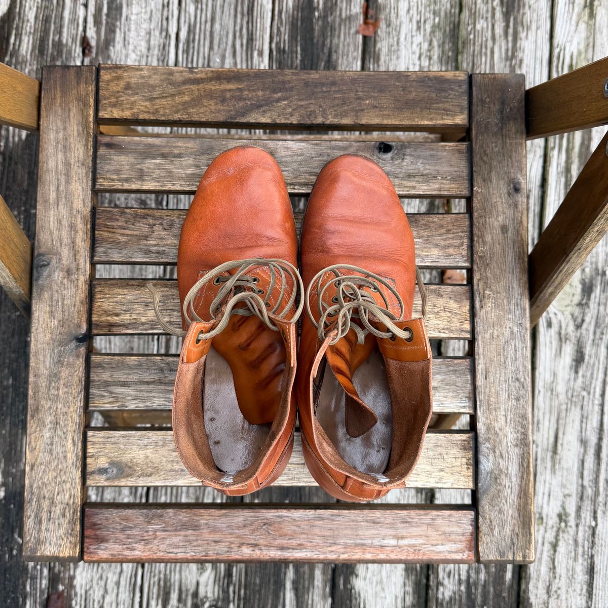 Photo by nitrocelluloseballoon on March 5, 2026 of the Self-Made Light Duty Boondockers in Horween English Tan Essex.