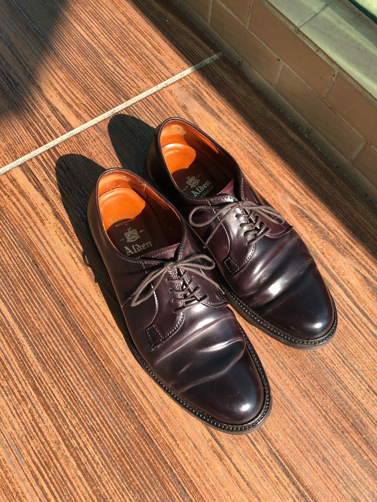 Photo by MukMukSifu on April 15, 2020 of the Alden Plain Toe Blucher in Horween Color 8 Shell Cordovan.