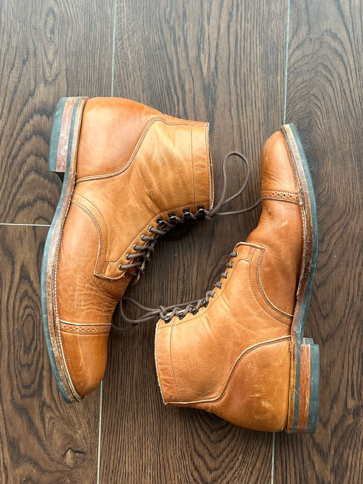 Photo by MukMukSifu on April 2, 2025 of the Viberg Service Boot BCT in Horween Natural Dublin.