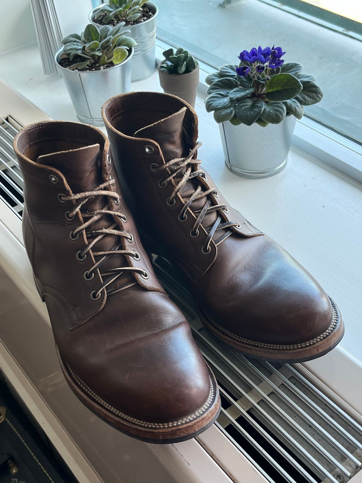 Photo by MukMukSifu on August 18, 2025 of the Viberg Service Boot in Horween Wheat Predator.