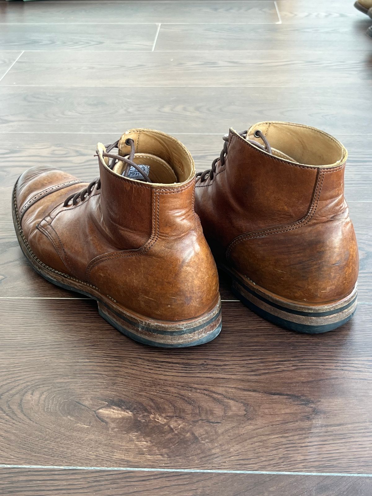 Photo by MukMukSifu on February 22, 2025 of the Viberg Service Boot BCT in Maryam Honey Tanned Hosrehide.