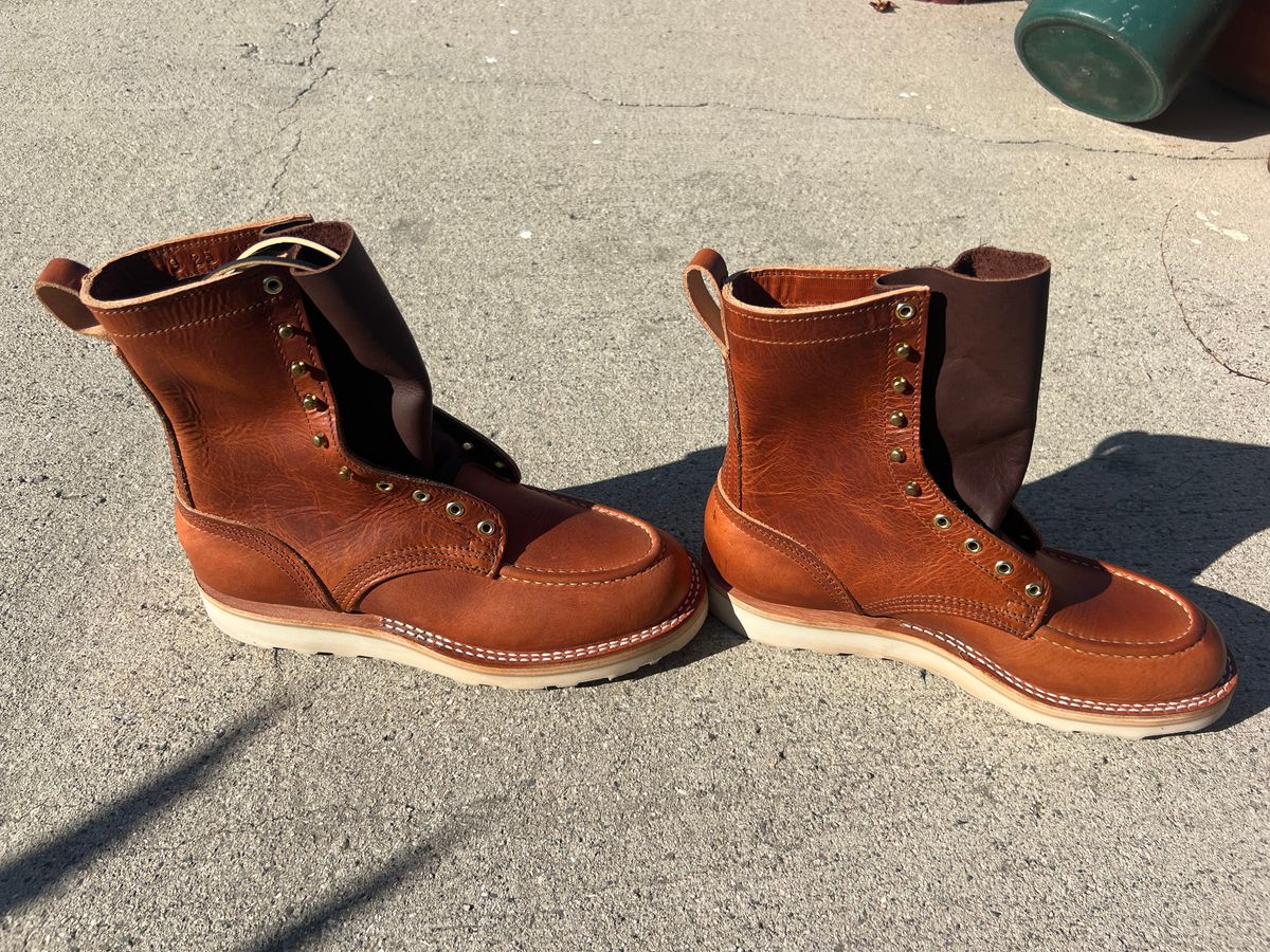 Photo by jessejames_c on September 11, 2025 of the Nicks DomePro in Horween English Tan Dublin.