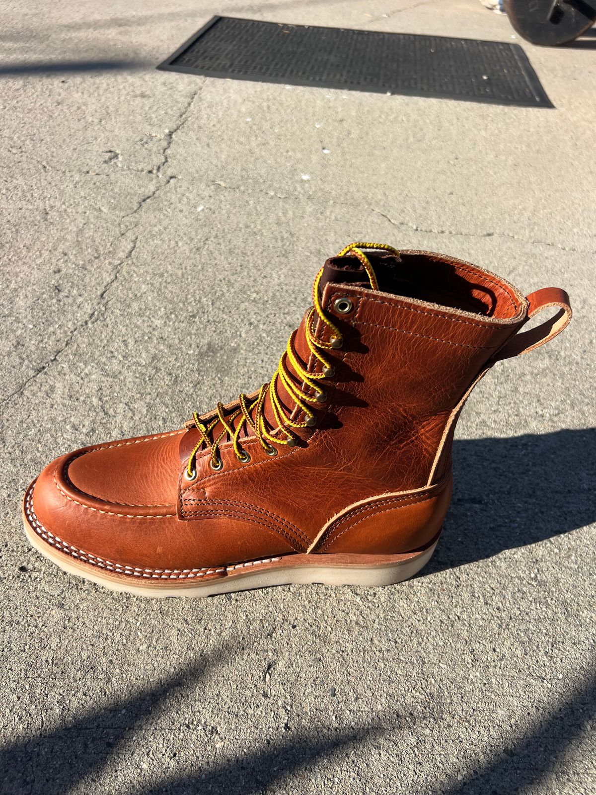 Photo by jessejames_c on October 1, 2025 of the Nicks DomePro in Horween English Tan Dublin.
