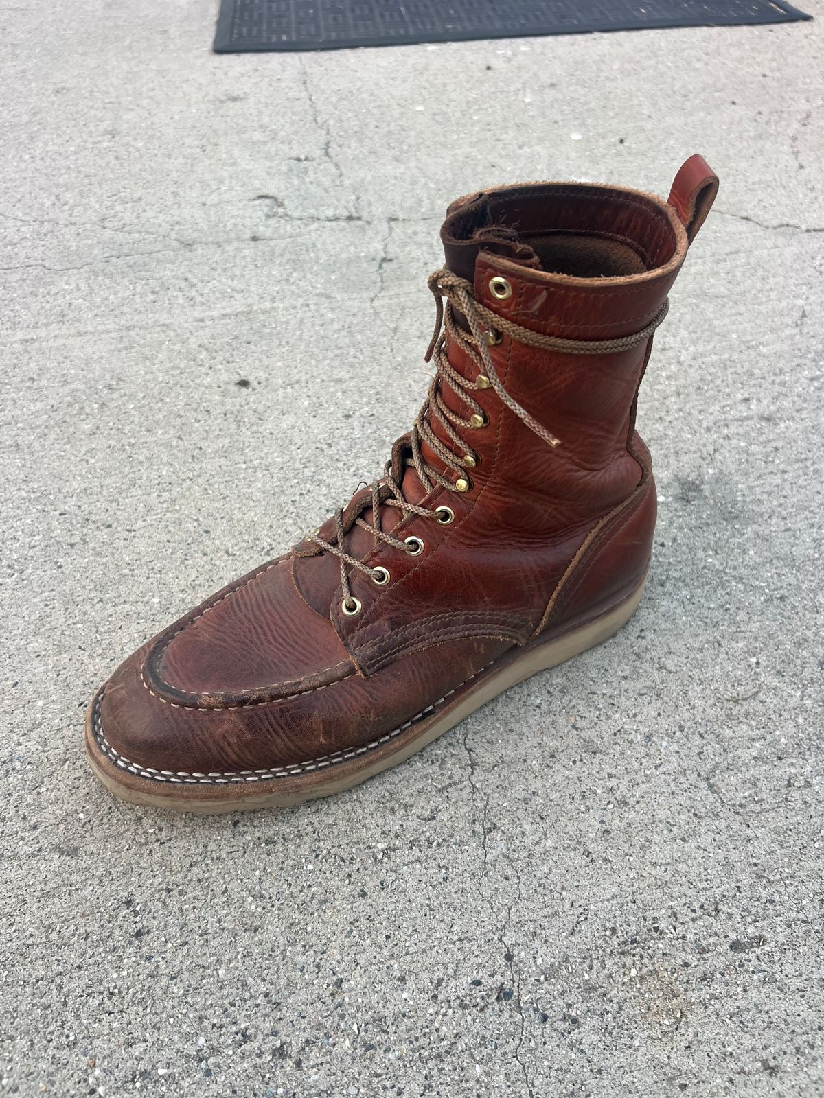 Photo by jessejames_c on November 4, 2025 of the Nicks DomePro in Horween English Tan Dublin.