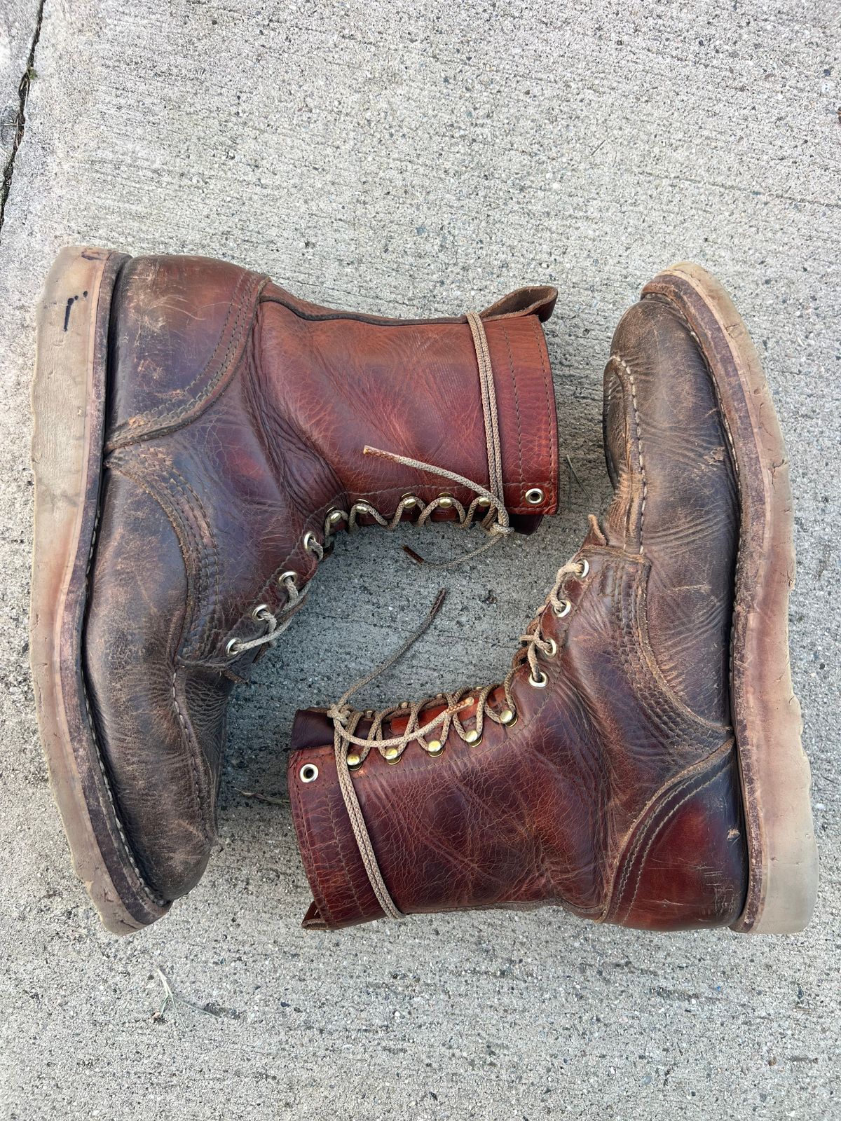 Photo by jessejames_c on February 3, 2026 of the Nicks DomePro in Horween English Tan Dublin.