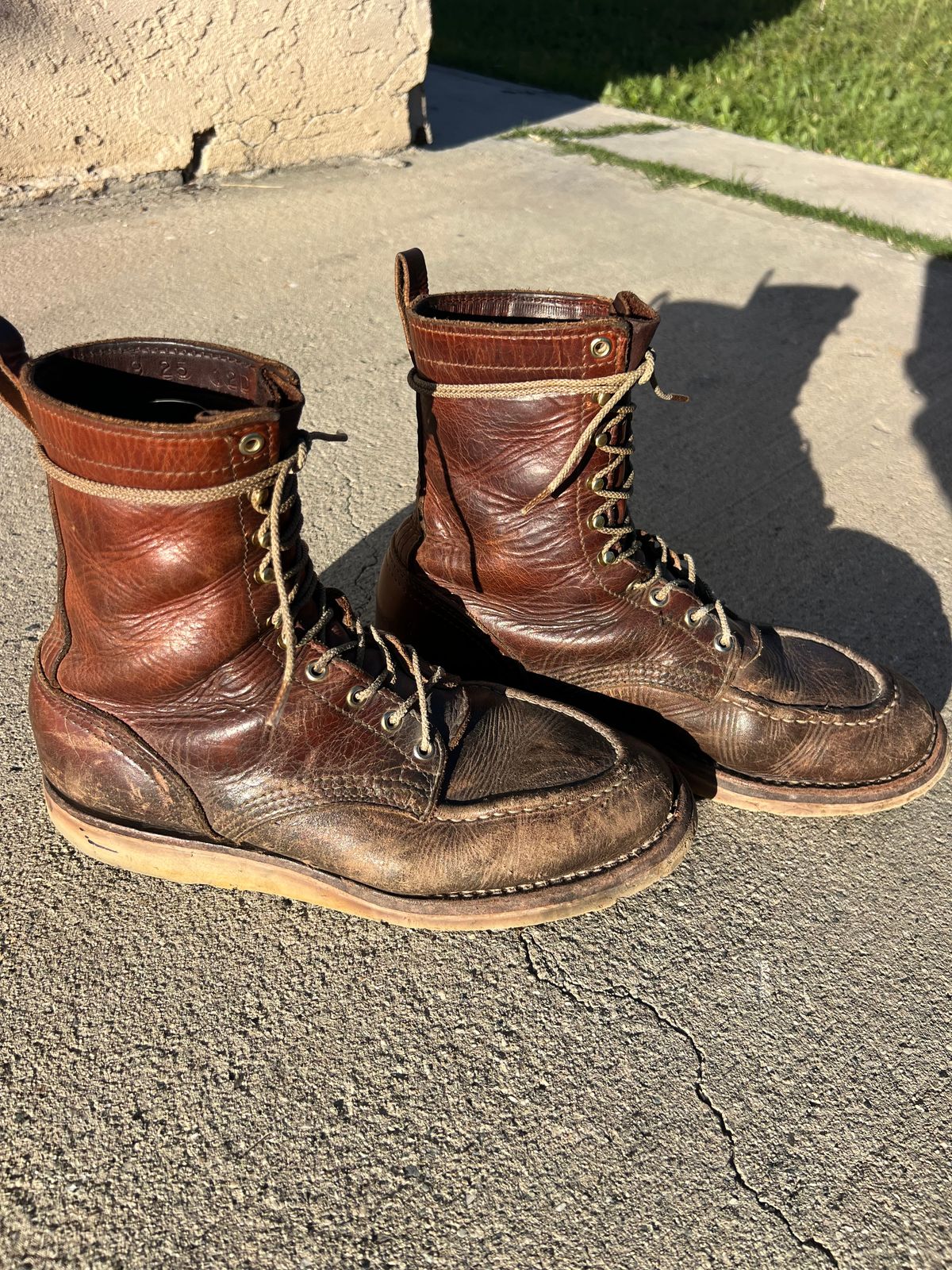 Photo by jessejames_c on March 3, 2026 of the Nicks DomePro in Horween English Tan Dublin.