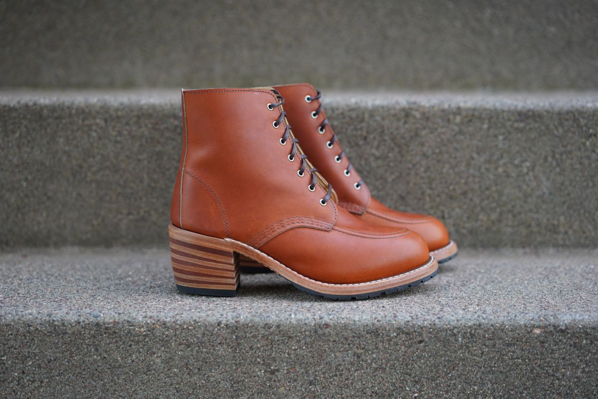 Photo by alleycat on October 2, 2025 of the Red Wing Clara in S.B. Foot Oro Legacy.