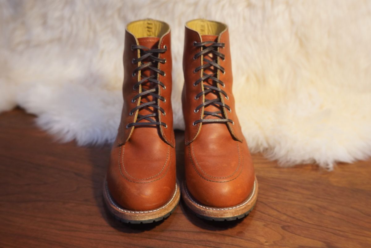 Photo by alleycat on November 5, 2025 of the Red Wing Clara in S.B. Foot Oro Legacy.