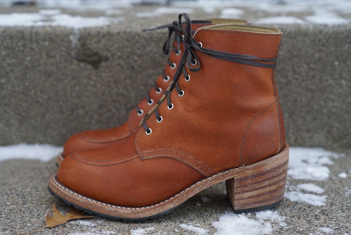 Photo by alleycat on December 1, 2025 of the Red Wing Clara in S.B. Foot Oro Legacy.