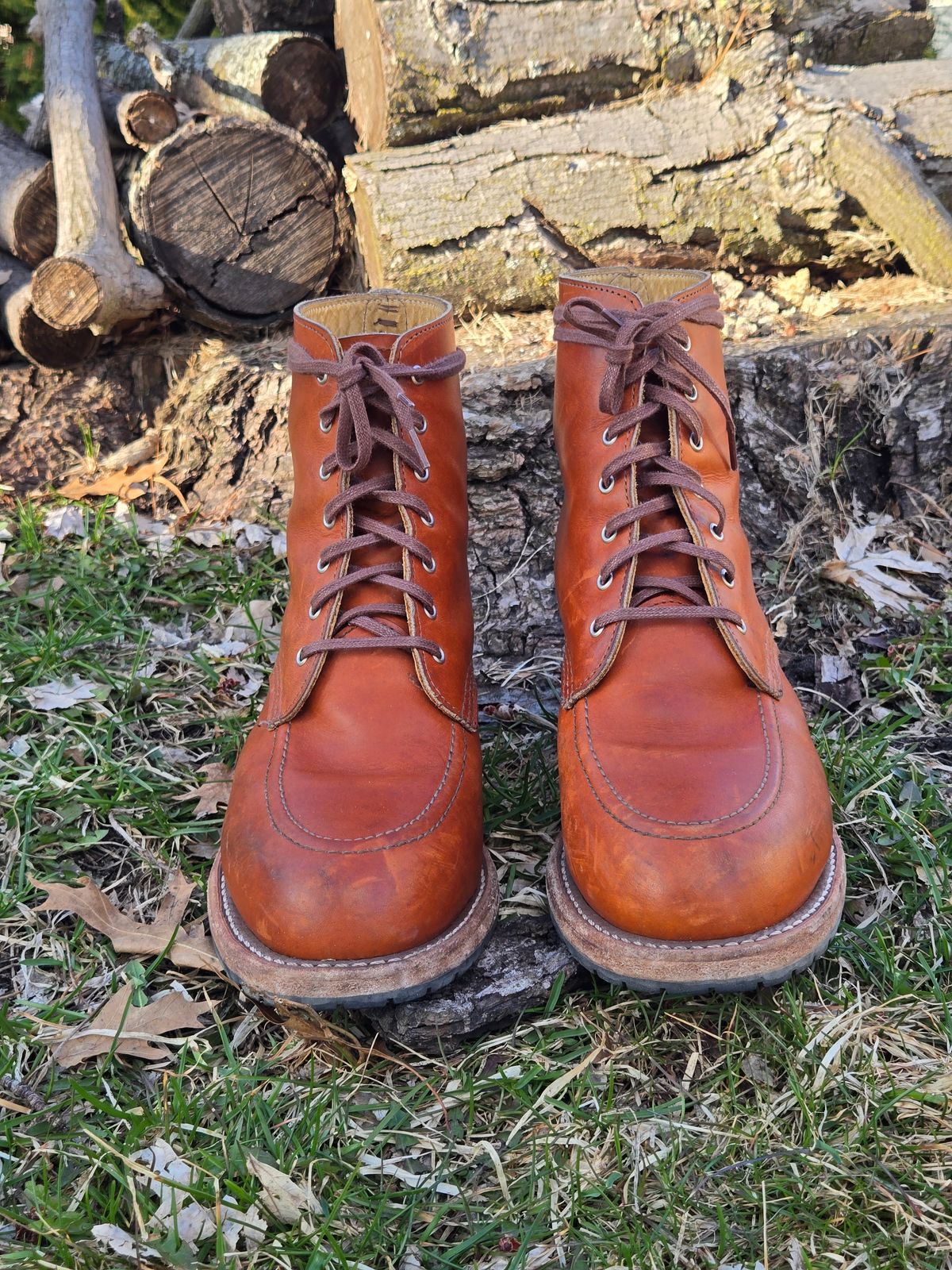 Photo by alleycat on April 5, 2026 of the Red Wing Clara in S.B. Foot Oro Legacy.