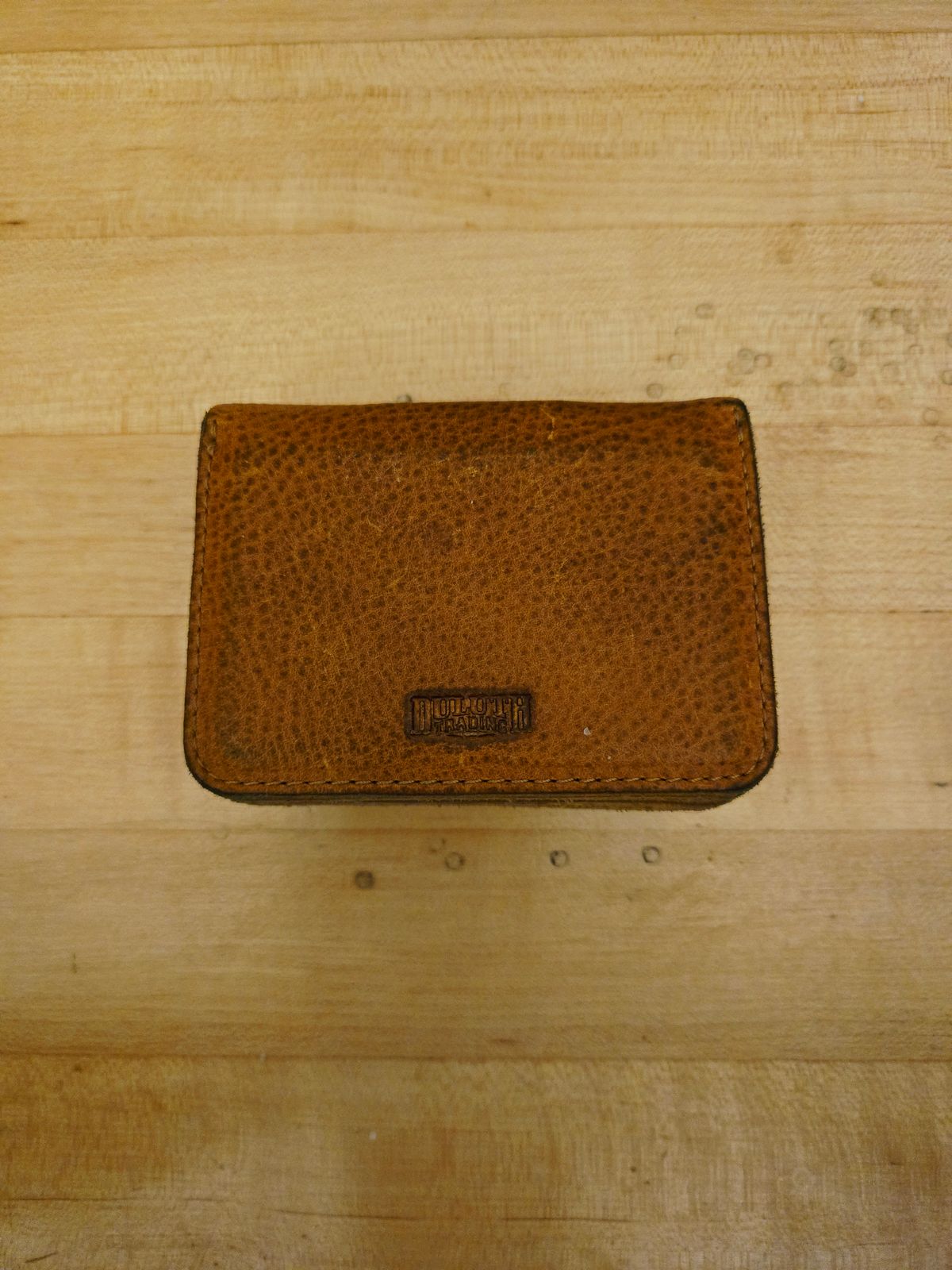 Photo by alleycat on November 6, 2025 of the Duluth Trading Company Accordion Wallet in Full-Grain Cowhide.