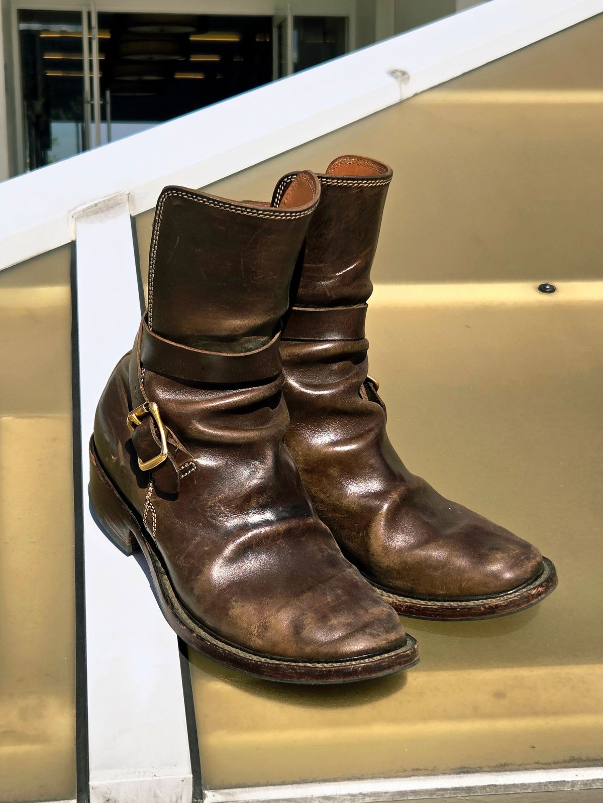 Photo by Jicojoson on February 2, 2026 of the Willie's Handmade Boots Jhodpur in Maryam Olive Horsebutt.