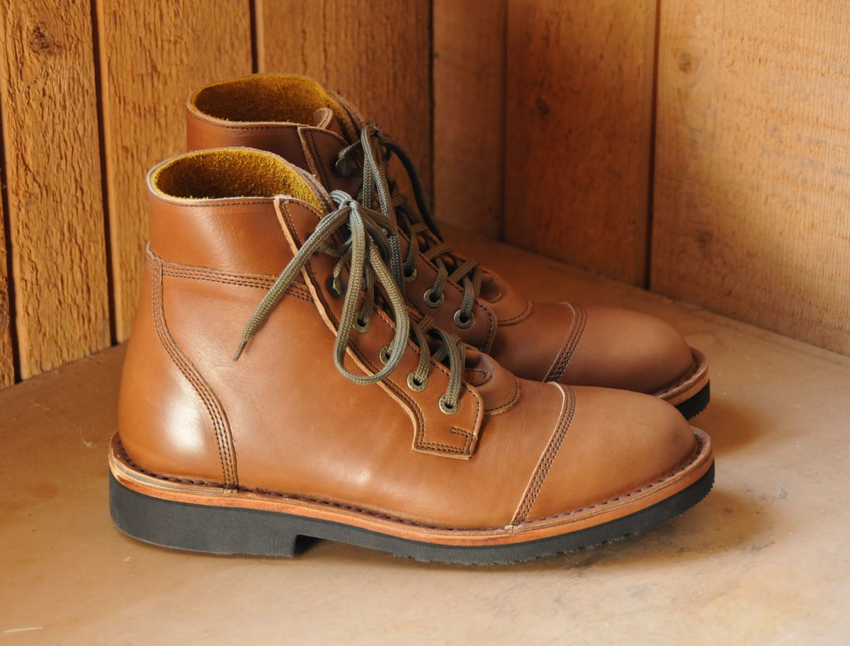Photo by Lazarey on September 27, 2025 of the Jim Green Numzaan in Jim Green / Natural Veg Tan.
