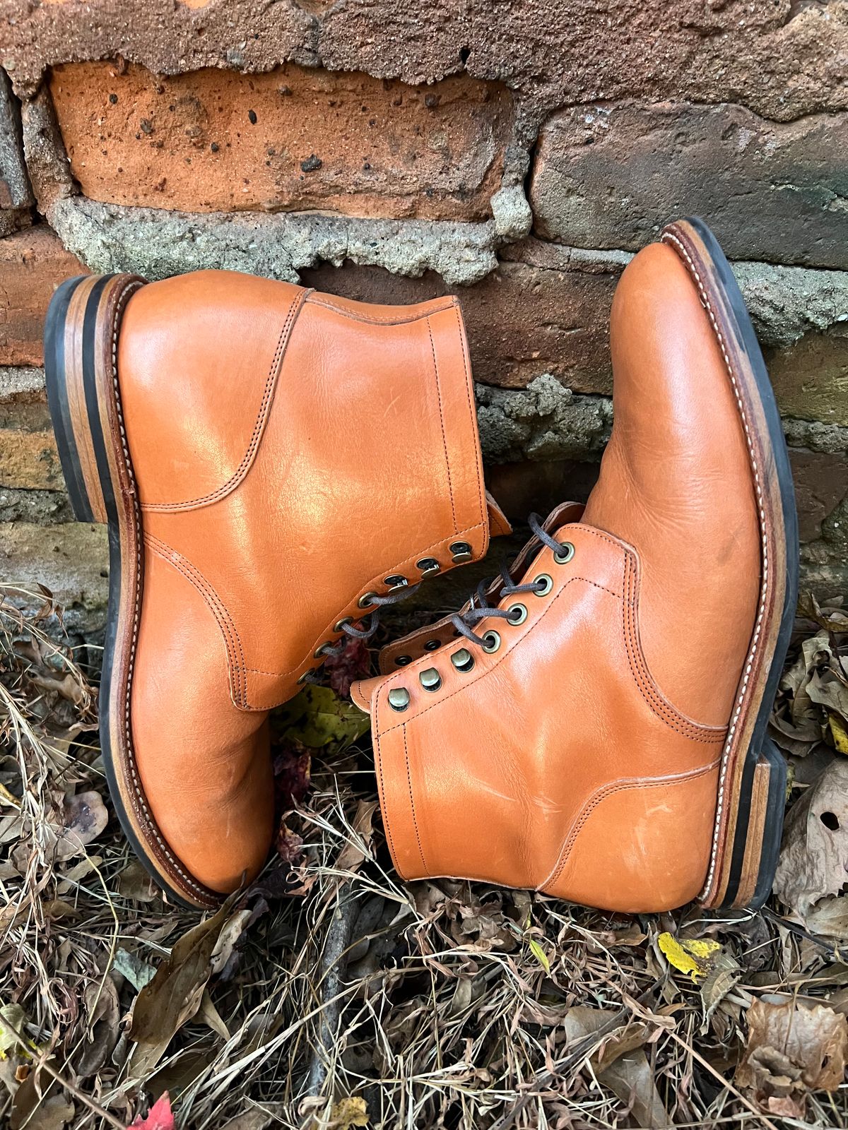 Photo by ChristianD on November 5, 2025 of the Grant Stone Diesel Boot in Horween Tan Essex.