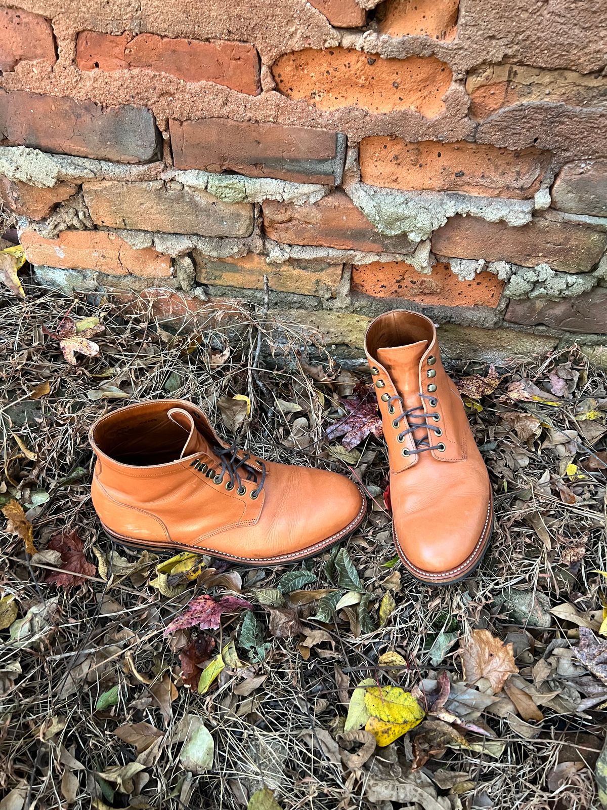 Photo by ChristianD on November 5, 2025 of the Grant Stone Diesel Boot in Horween Tan Essex.