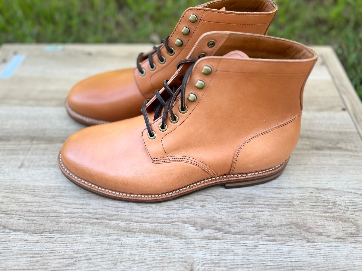 Photo by ChristianD on October 2, 2025 of the Grant Stone Diesel Boot in Horween Tan Essex.