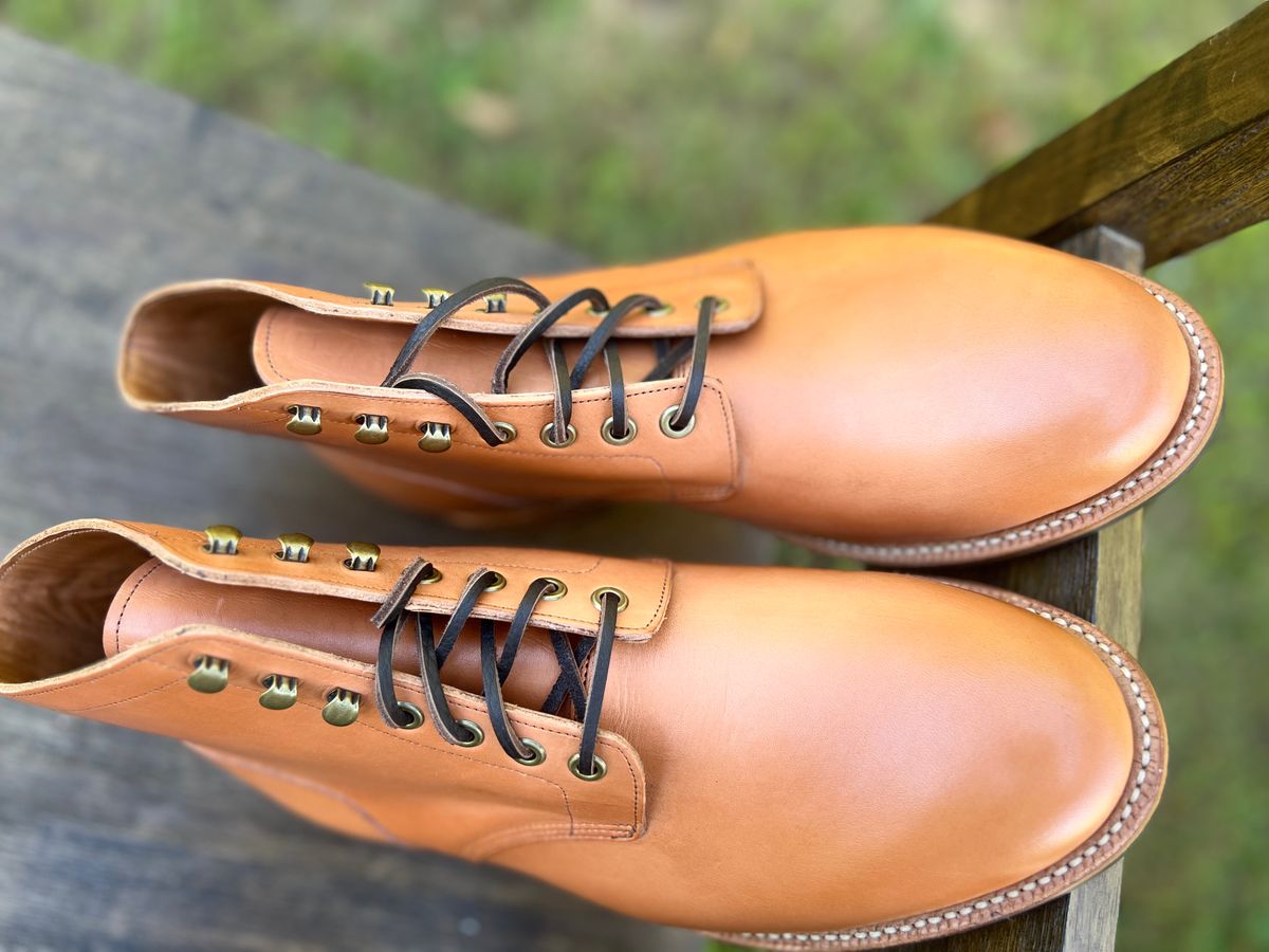 Photo by ChristianD on October 2, 2025 of the Grant Stone Diesel Boot in Horween Tan Essex.