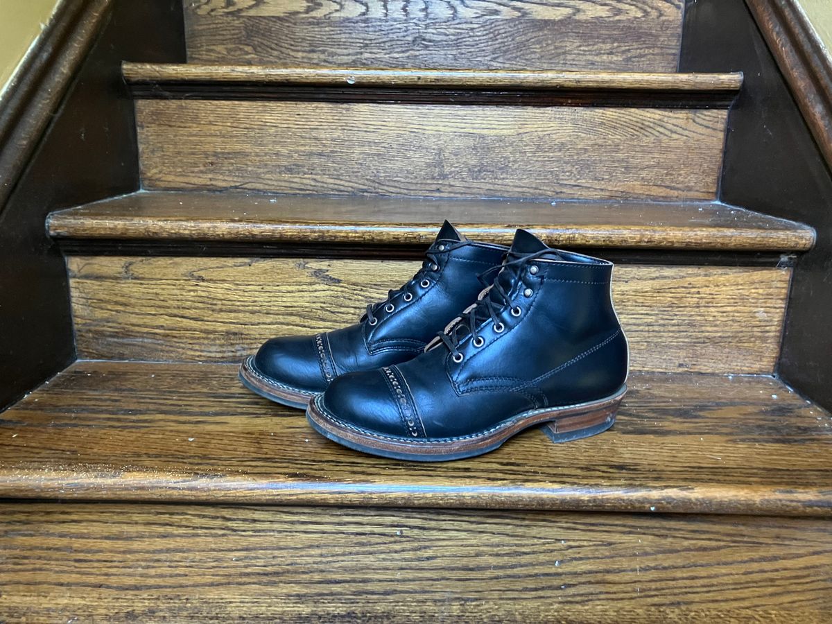 Photo by yoemanrandcorp on October 3, 2025 of the White's Semi-Dress in Horween Black Chromexcel Horsehide.