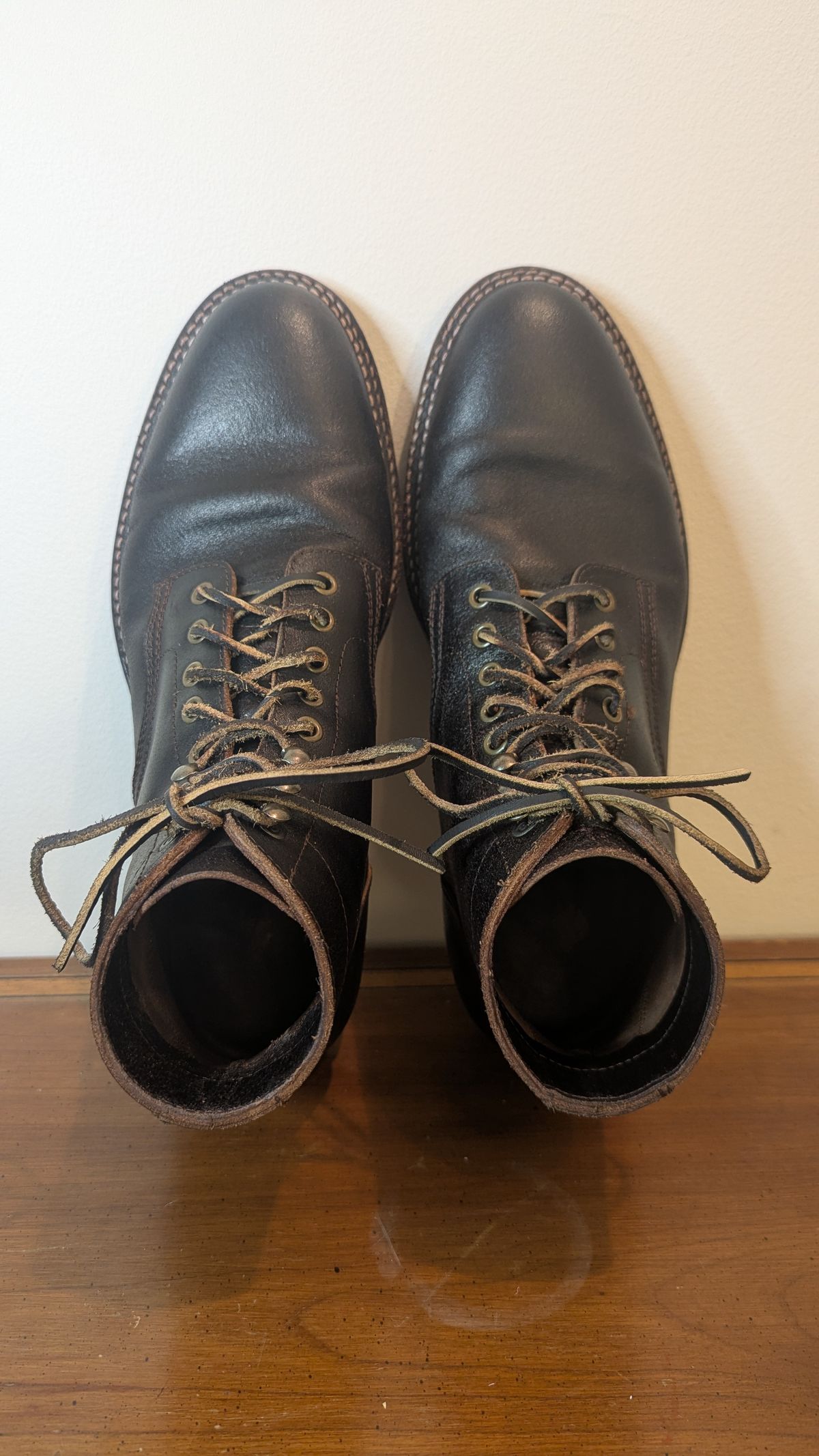 Photo by MrMister on November 6, 2025 of the Parkhurst The Allen in Horween Dark Brown Waxed Flesh.