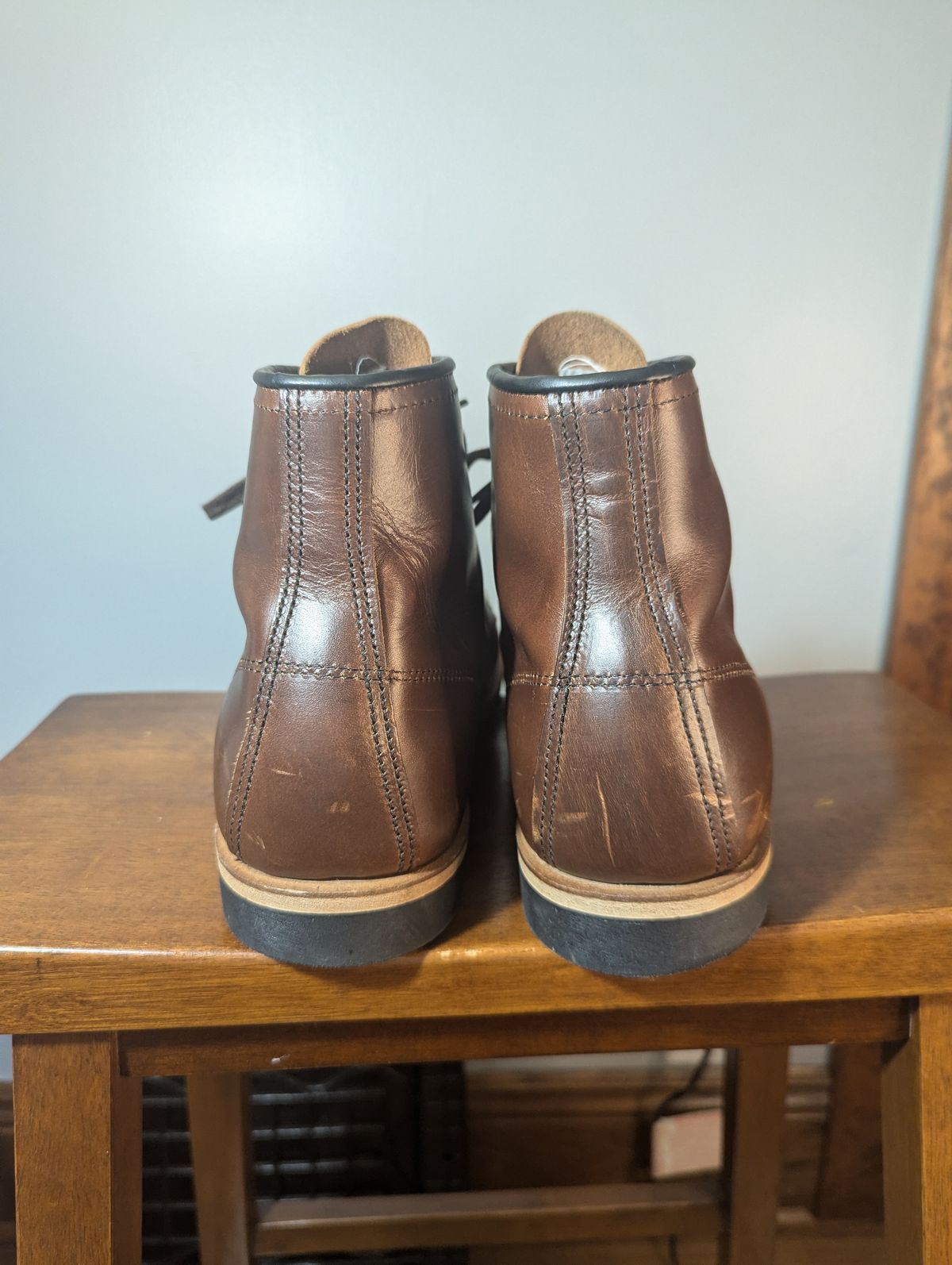 Photo by MrMister on November 6, 2024 of the Red Wing Beckman / 9422 in SB Foot Cigar Excalibur.