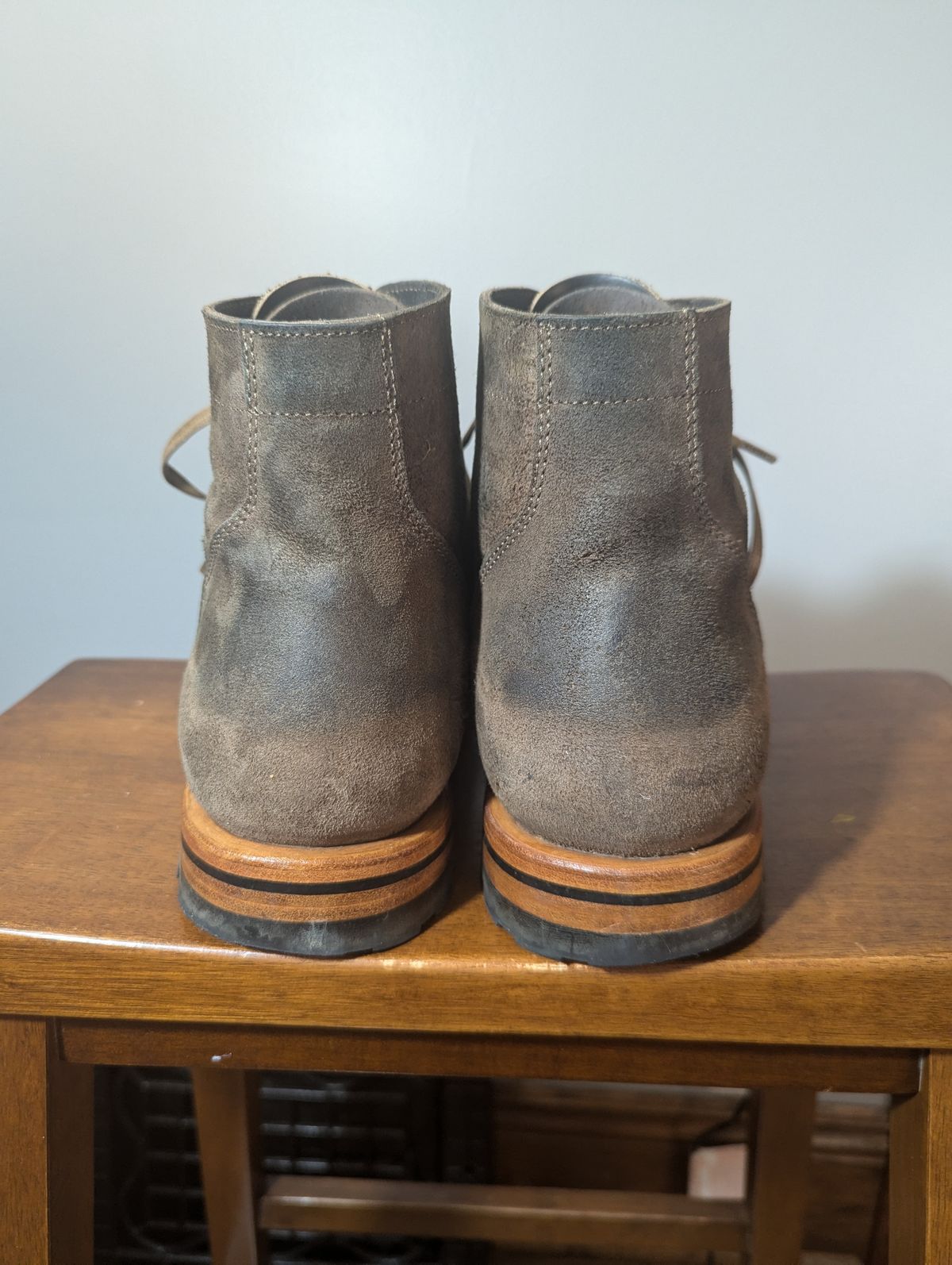 Photo by MrMister on November 6, 2024 of the Parkhurst The Allen in Parkhurst/ C.F. Stead Stone Waxed Mohawk.