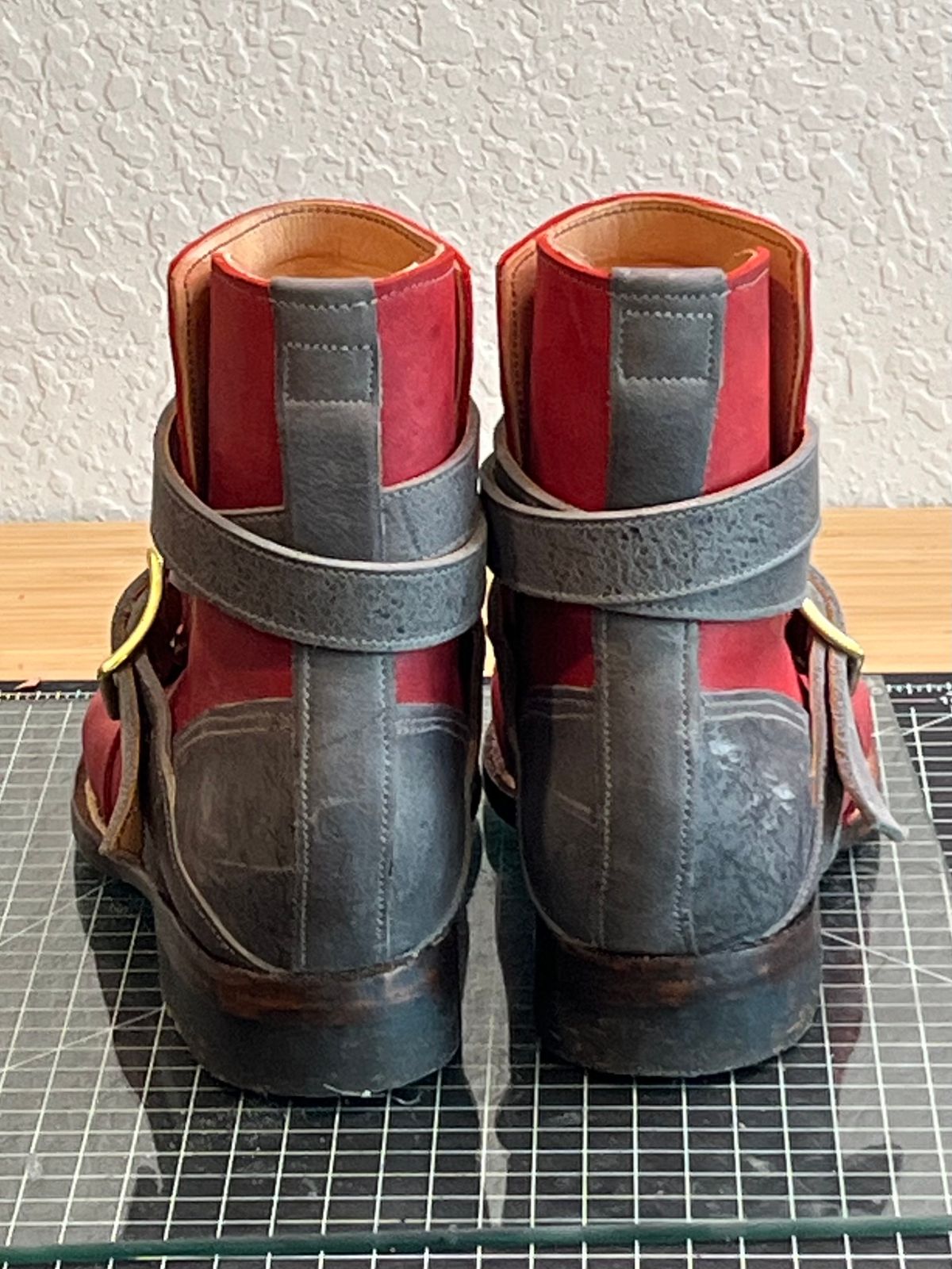 Photo by kitchen.table.boots on September 30, 2025 of the Self-Made Double Cross Jodhpurs in Cf Stead Waxy Retan Kudu.